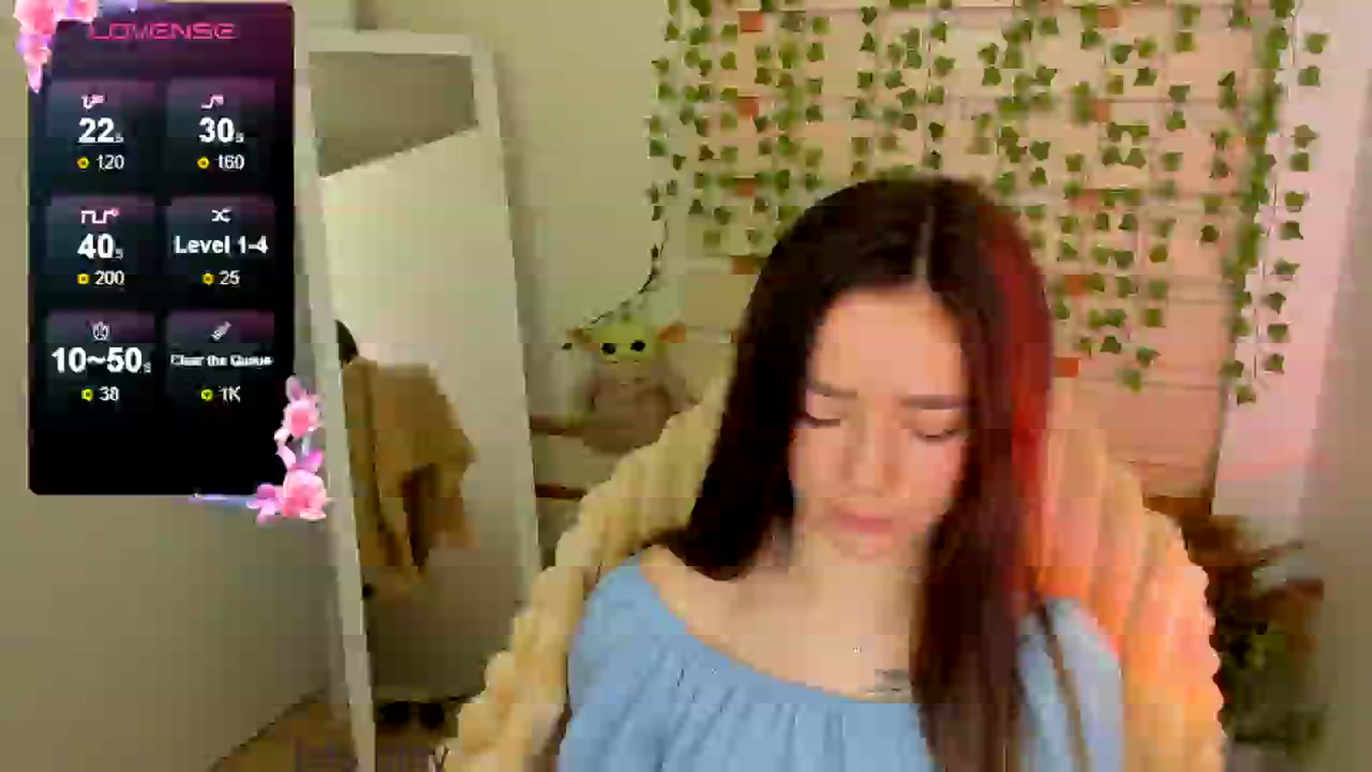 Gallery image thumbnail from KiraLove's myfreecams stream on, 05/12/2025, 08:02 image 5 of 20