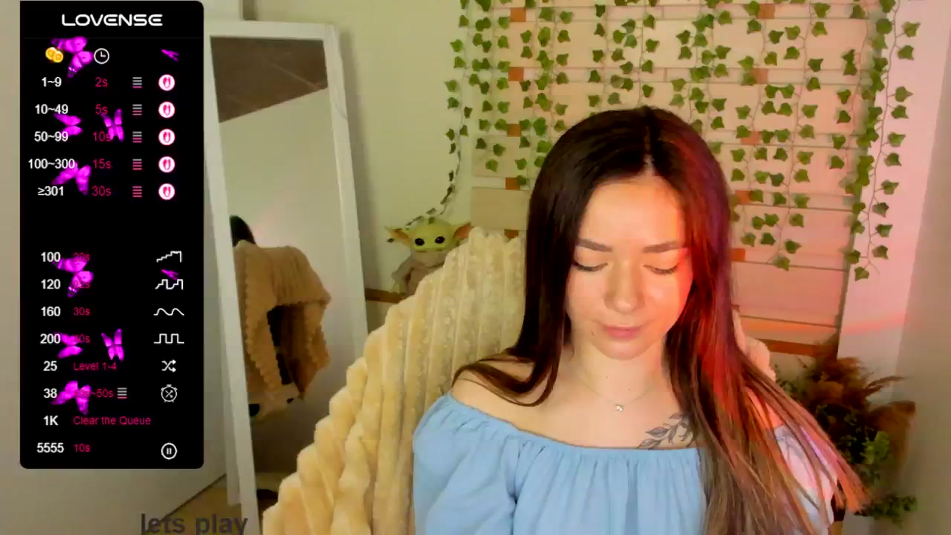 Gallery image thumbnail from KiraLove's myfreecams stream on, 05/12/2025, 09:57 image 3 of 20
