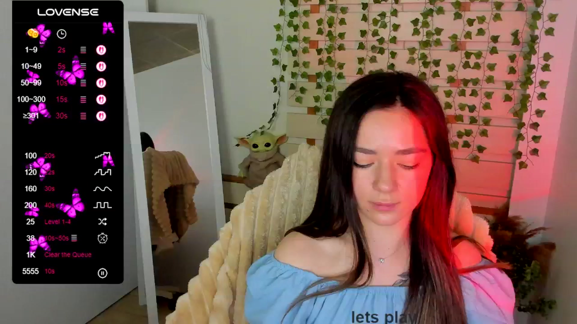Gallery image thumbnail from KiraLove's myfreecams stream on, 05/12/2025, 09:57 image 4 of 20