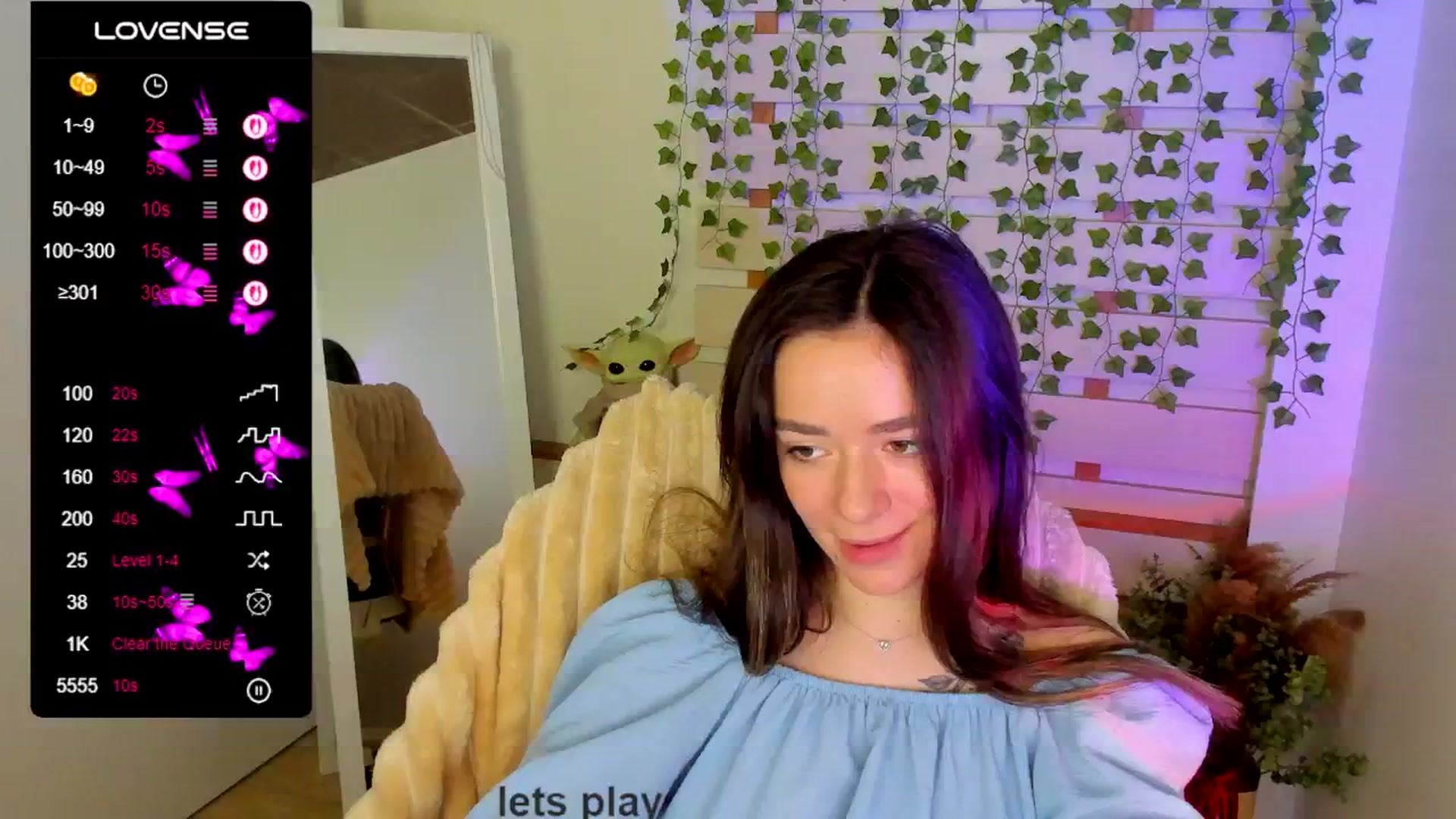 Gallery image thumbnail from KiraLove's myfreecams stream on, 05/12/2025, 11:55 image 16 of 20