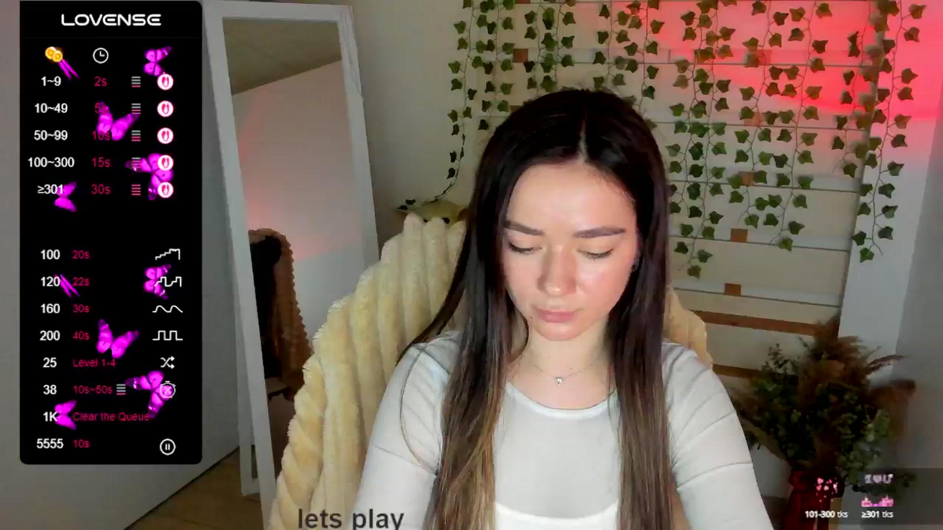 Gallery image thumbnail from KiraLove's myfreecams stream on, 05/13/2025, 12:01 image 15 of 20