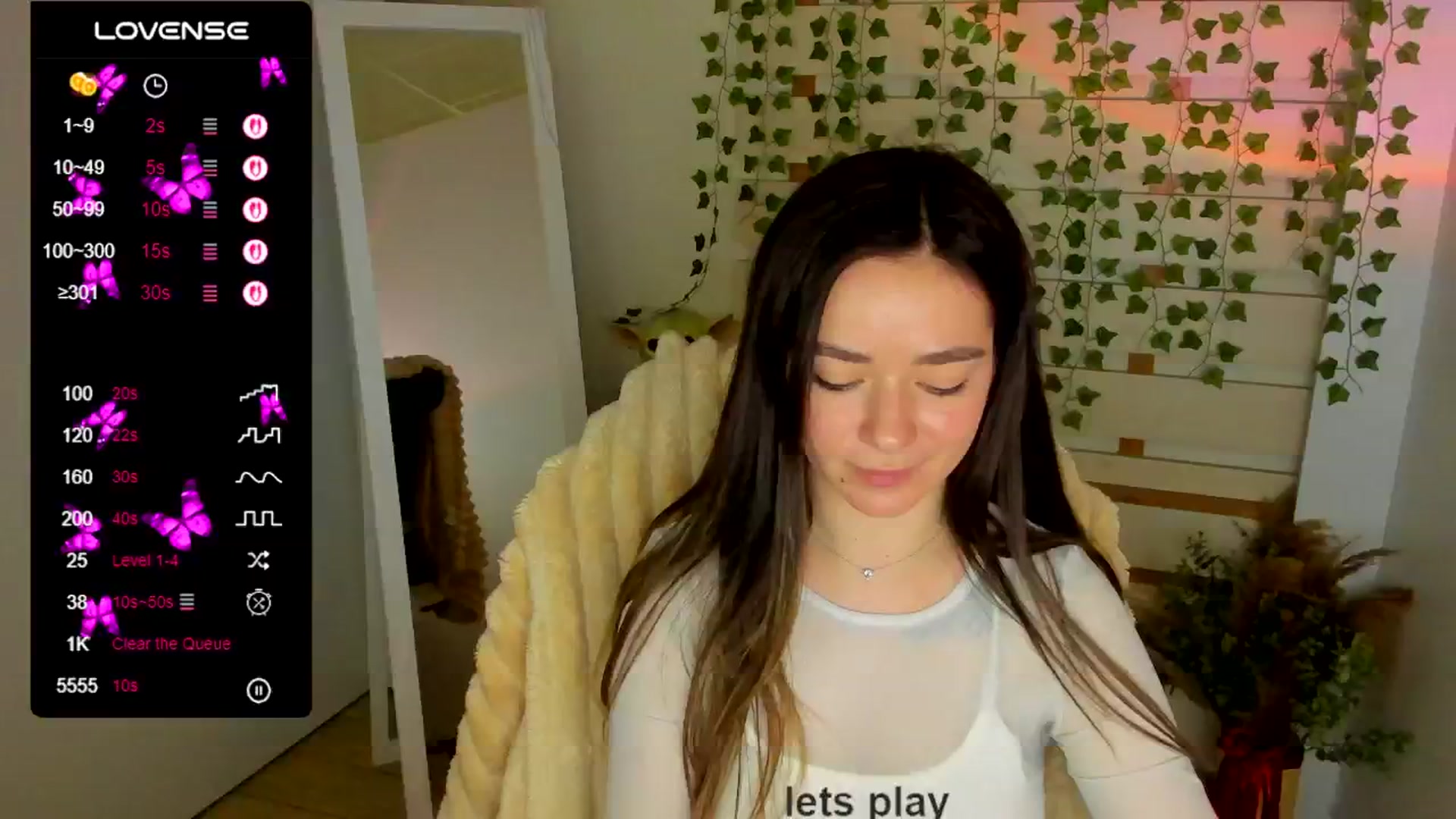 Gallery image thumbnail from KiraLove's myfreecams stream on, 05/13/2025, 12:01 image 12 of 20
