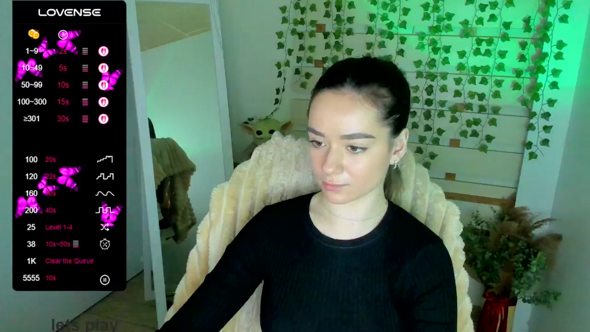 Gallery image thumbnail from KiraLove's myfreecams stream on, 05/14/2025, 09:39 image 17 of 20