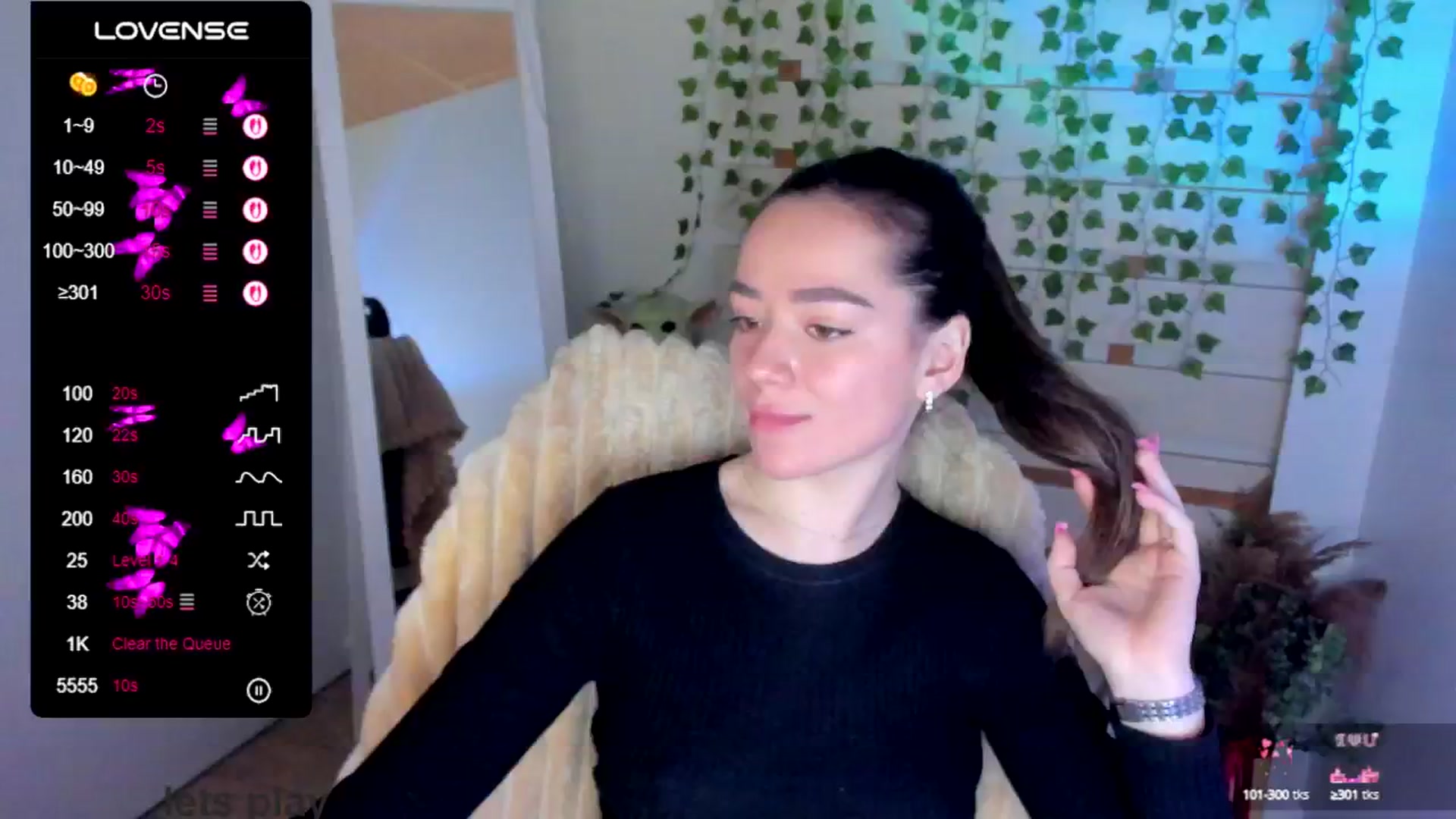 Gallery image thumbnail from KiraLove's myfreecams stream on, 05/14/2025, 09:39 image 3 of 20