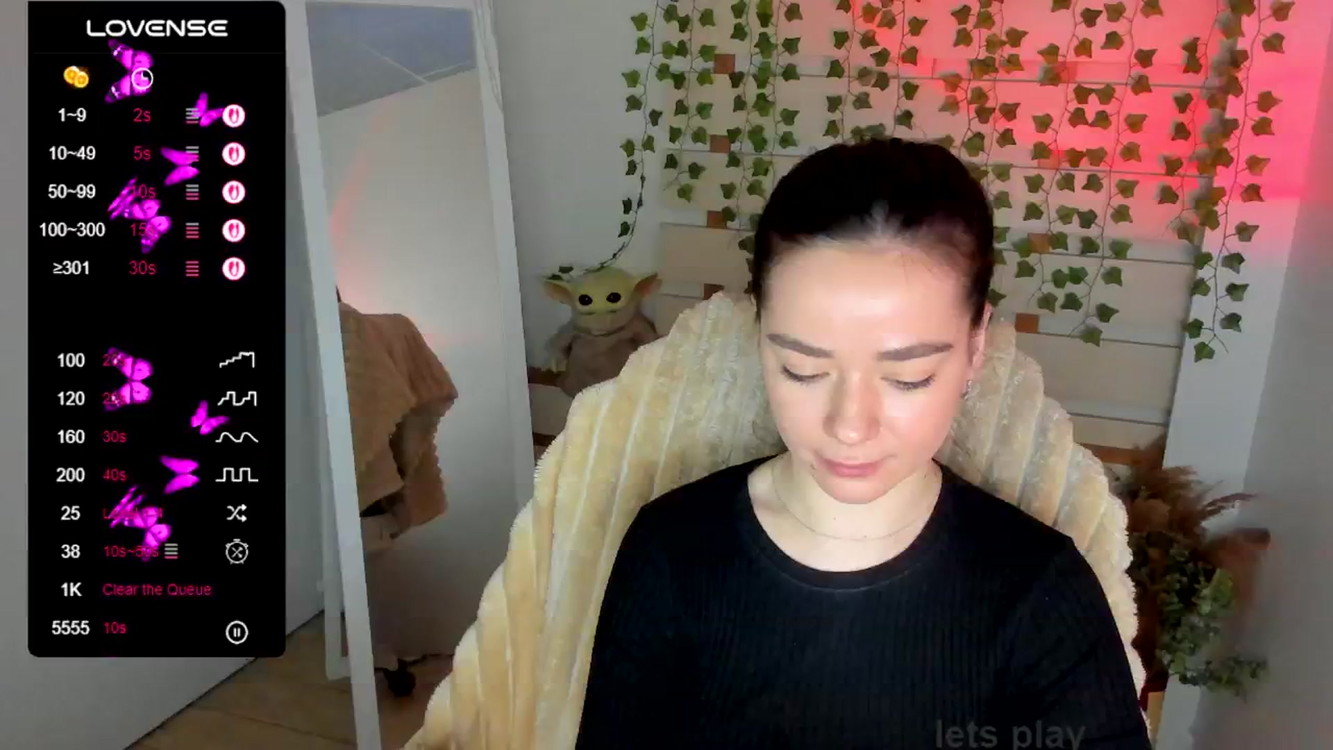 Gallery image thumbnail from KiraLove's myfreecams stream on, 05/14/2025, 09:39 image 1 of 20