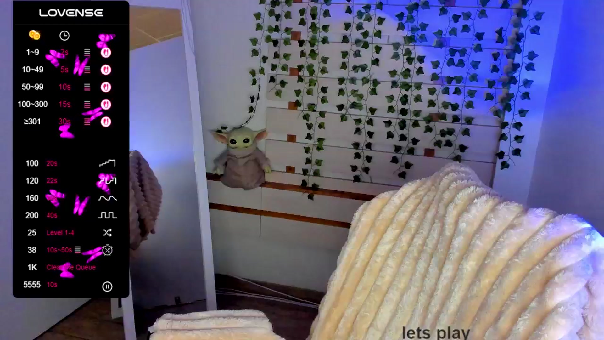 Gallery image thumbnail from KiraLove's myfreecams stream on, 05/14/2025, 11:13 image 13 of 20