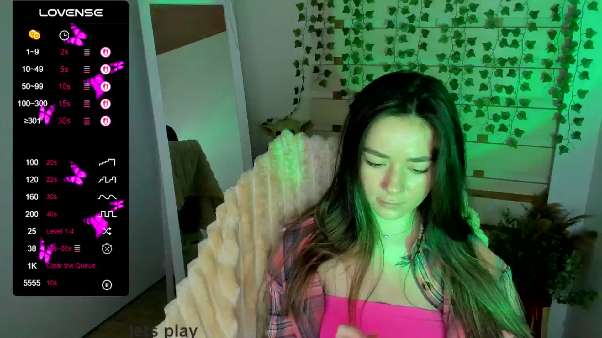 Gallery image thumbnail from KiraLove's myfreecams stream on, 05/15/2025, 10:47 image 15 of 20