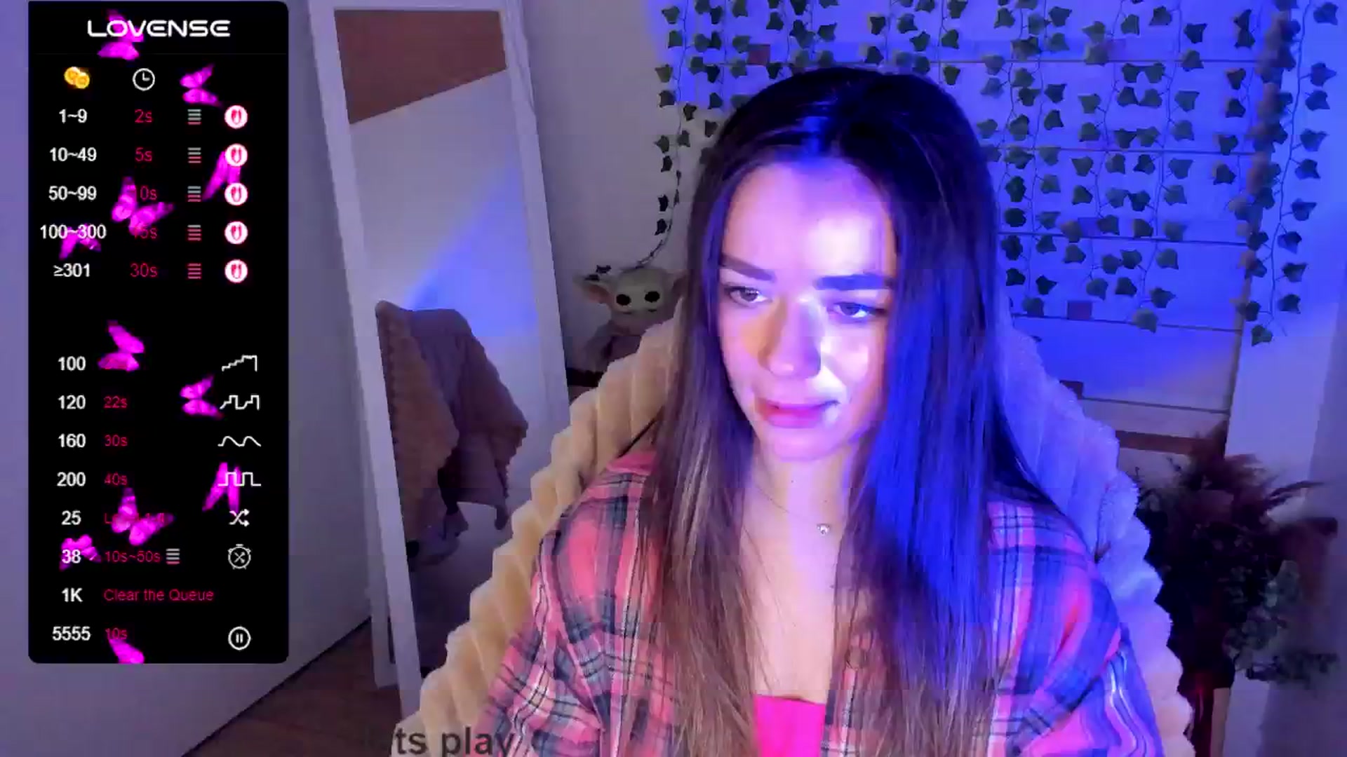 Gallery image thumbnail from KiraLove's myfreecams stream on, 05/15/2025, 10:47 image 3 of 20