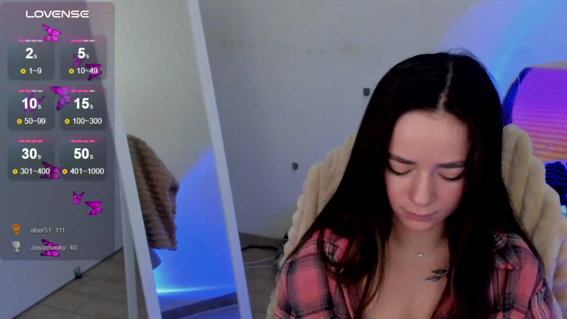 Gallery image thumbnail from KiraLove's myfreecams stream on, 05/16/2025, 10:34 image 9 of 20