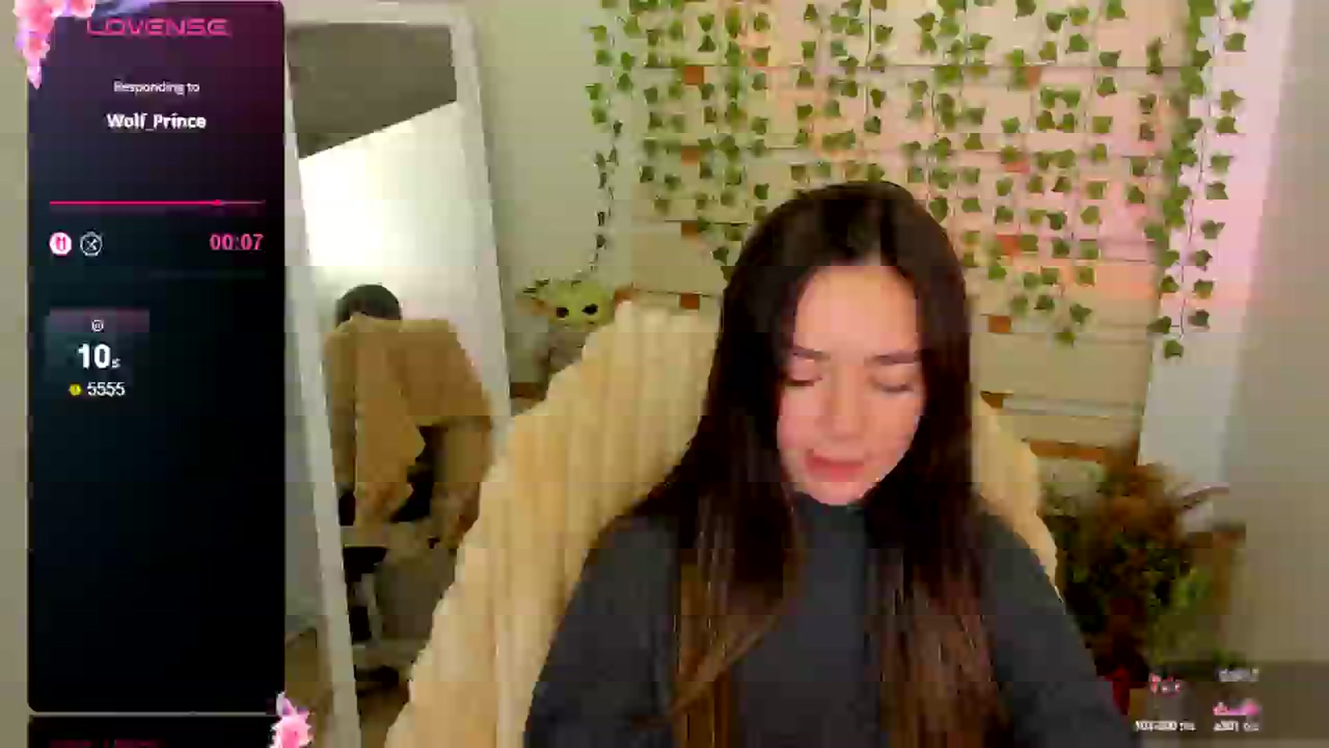 Gallery image thumbnail from KiraLove's myfreecams stream on, 05/17/2025, 08:42 image 7 of 20
