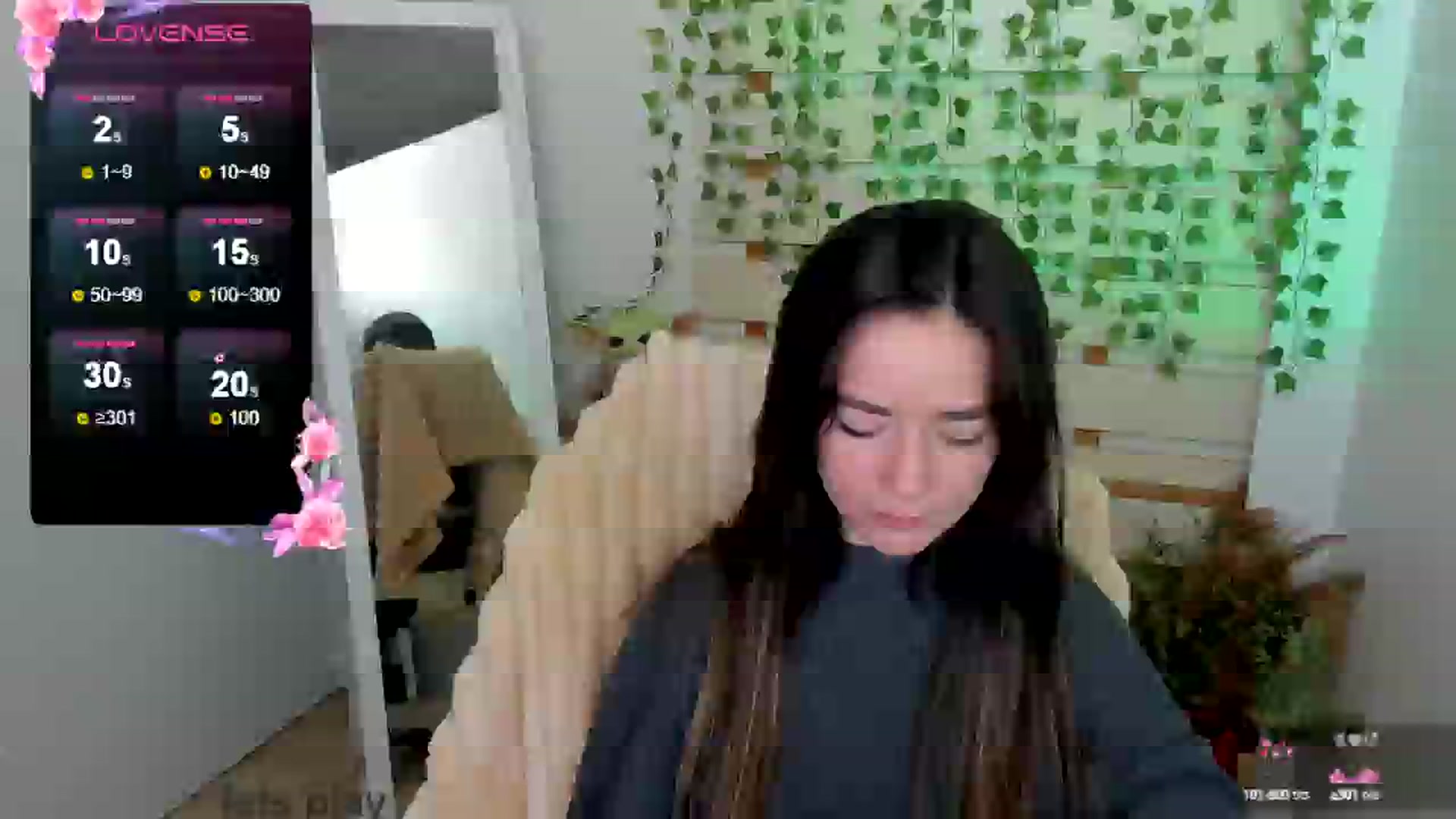 Gallery image thumbnail from KiraLove's myfreecams stream on, 05/17/2025, 08:42 image 5 of 20