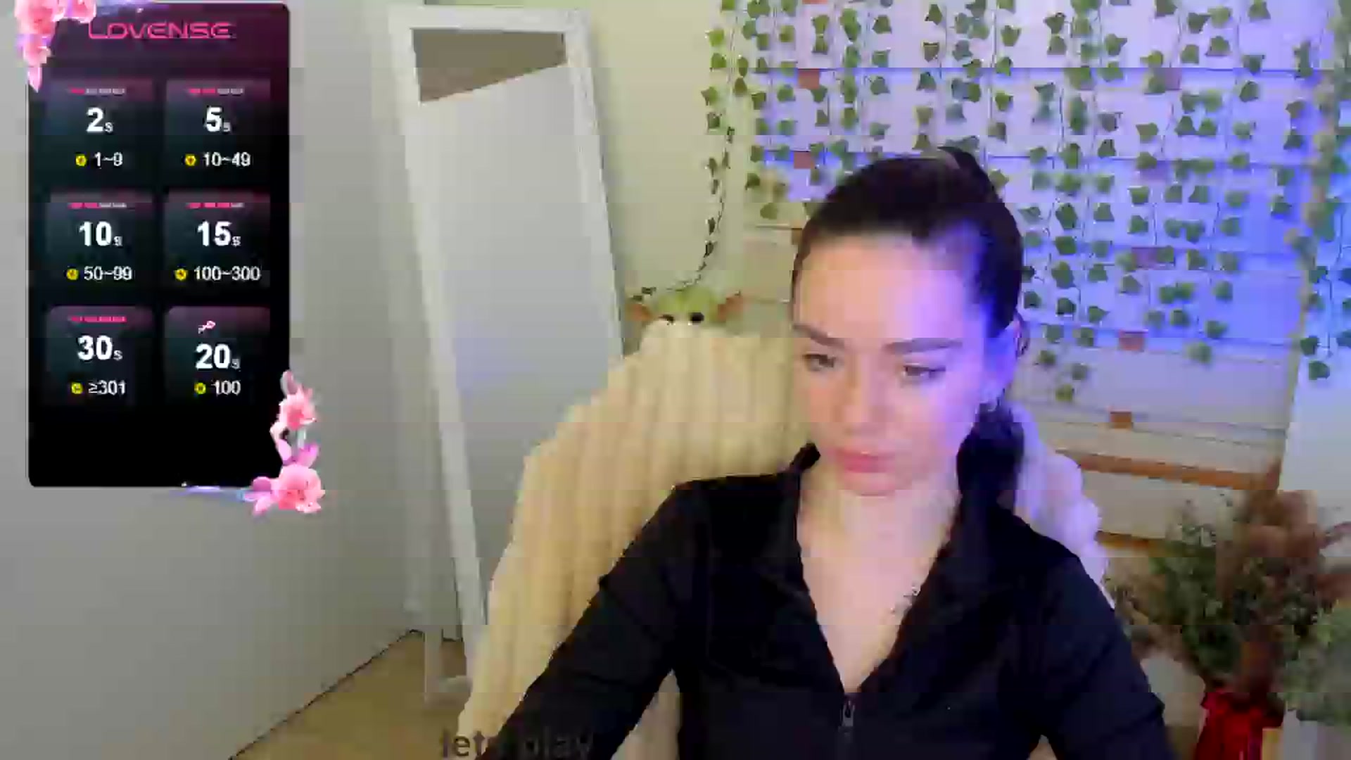 Gallery image thumbnail from KiraLove's myfreecams stream on, 05/19/2025, 12:50 image 9 of 20