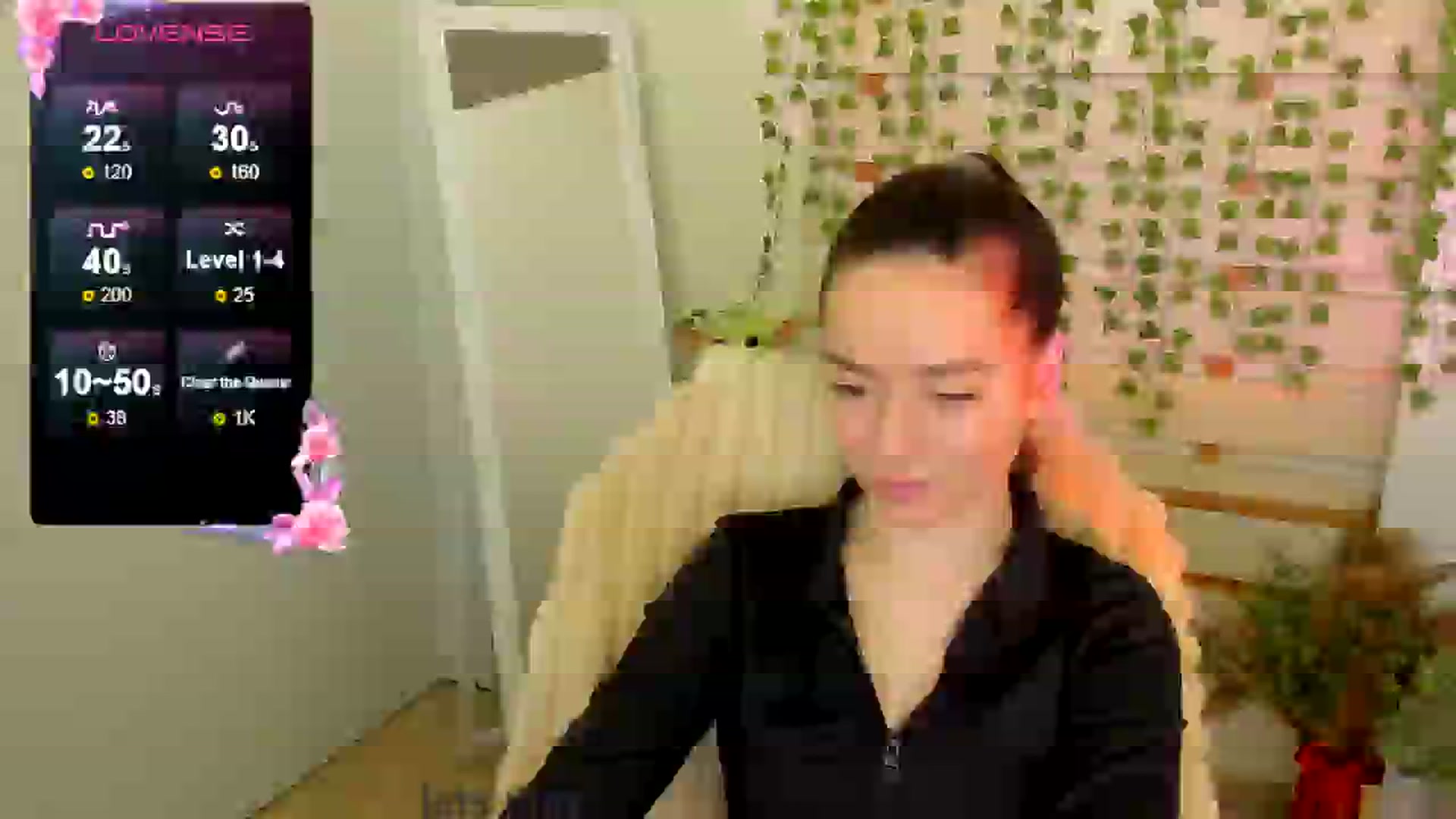 Gallery image thumbnail from KiraLove's myfreecams stream on, 05/19/2025, 12:50 image 14 of 20