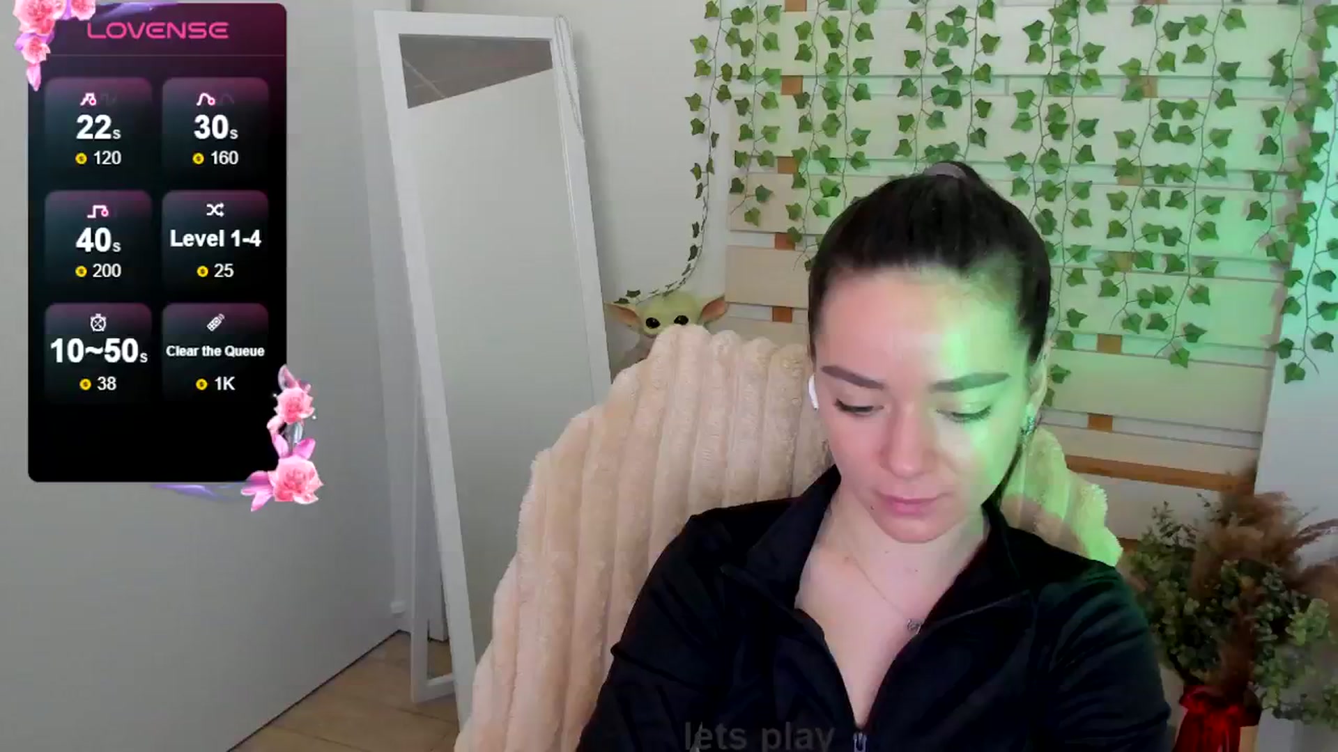 Gallery image thumbnail from KiraLove's myfreecams stream on, 05/19/2025, 13:42 image 5 of 20
