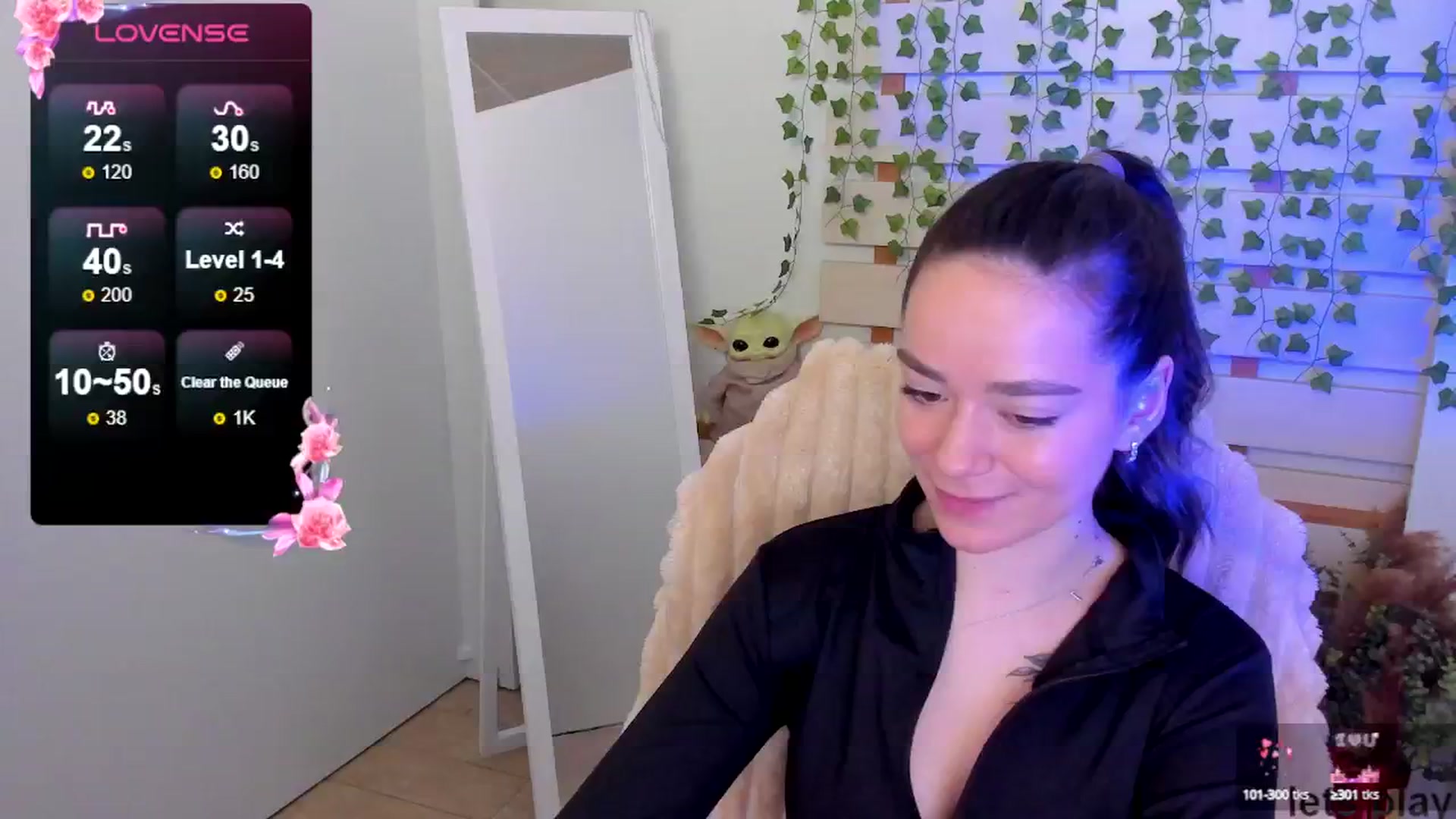 Gallery image thumbnail from KiraLove's myfreecams stream on, 05/19/2025, 15:00 image 8 of 20