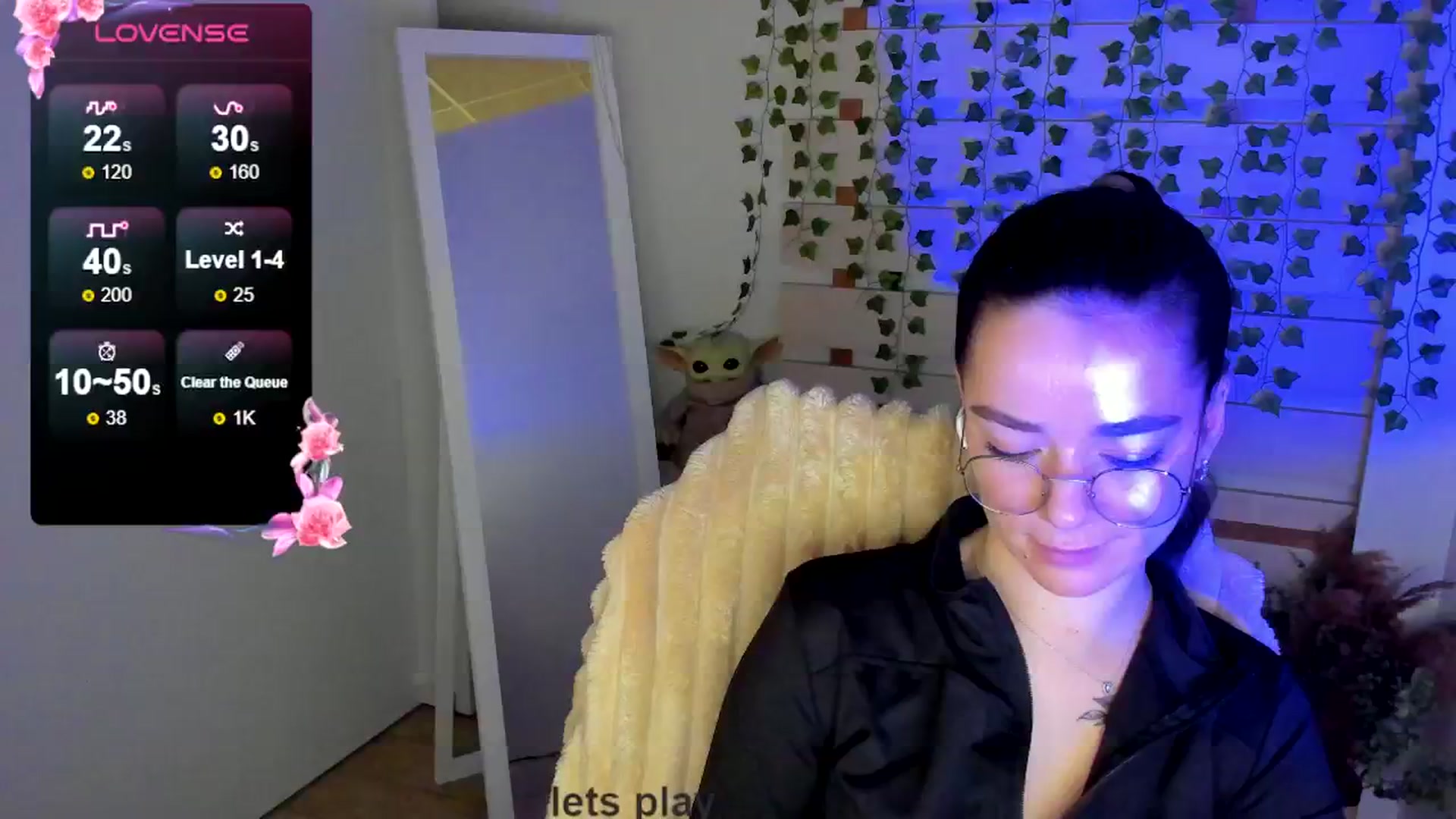 Gallery image thumbnail from KiraLove's myfreecams stream on, 05/19/2025, 17:47 image 4 of 20