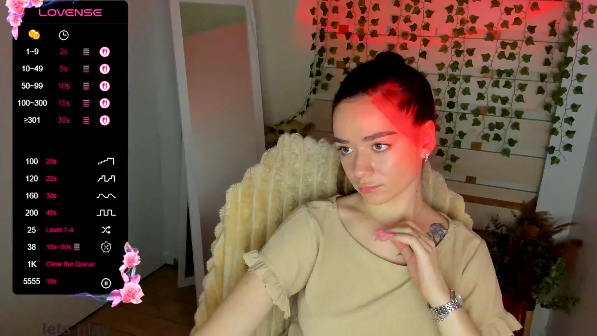 Gallery image thumbnail from KiraLove's myfreecams stream on, 05/27/2025, 09:41 image 14 of 20