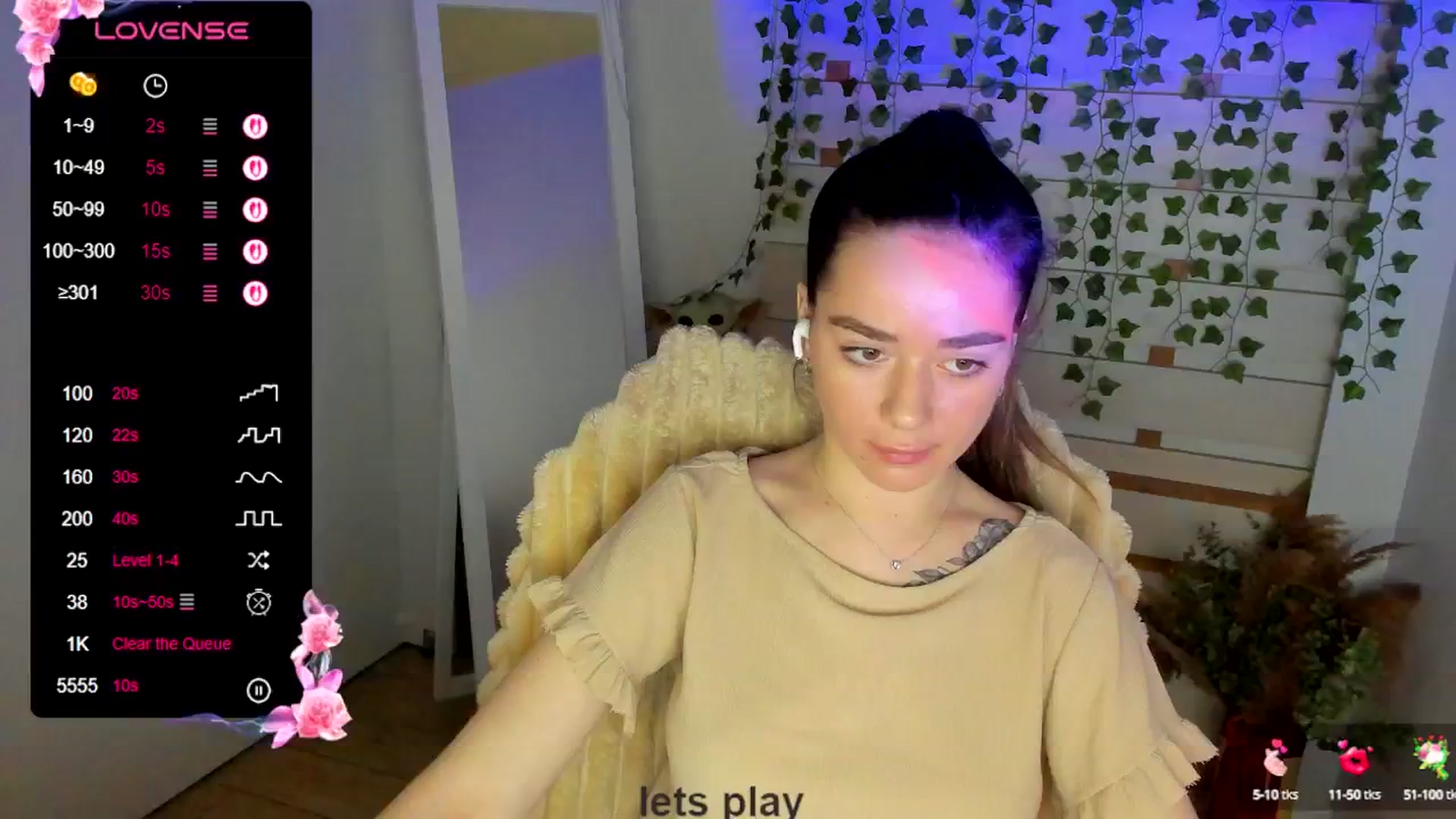 Gallery image thumbnail from KiraLove's myfreecams stream on, 05/27/2025, 09:41 image 13 of 20