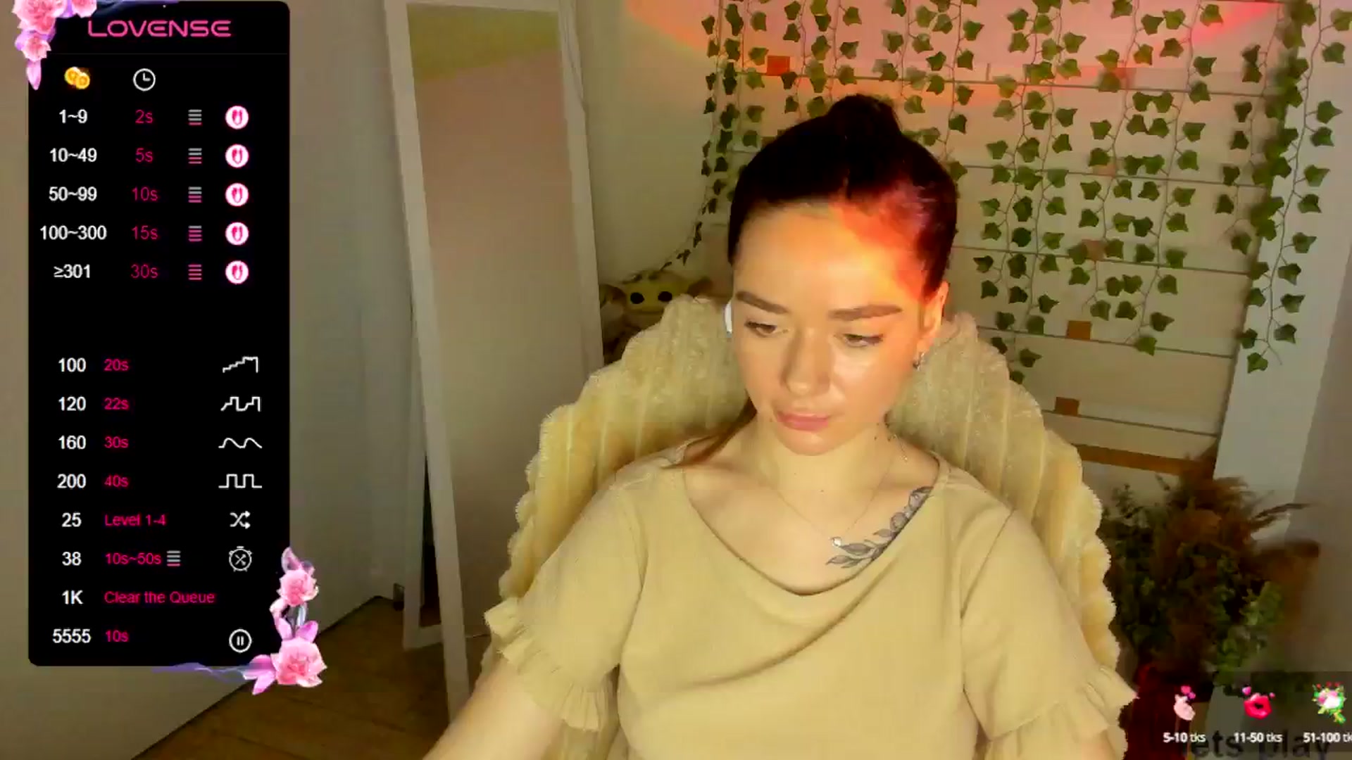 Gallery image thumbnail from KiraLove's myfreecams stream on, 05/27/2025, 09:41 image 20 of 20