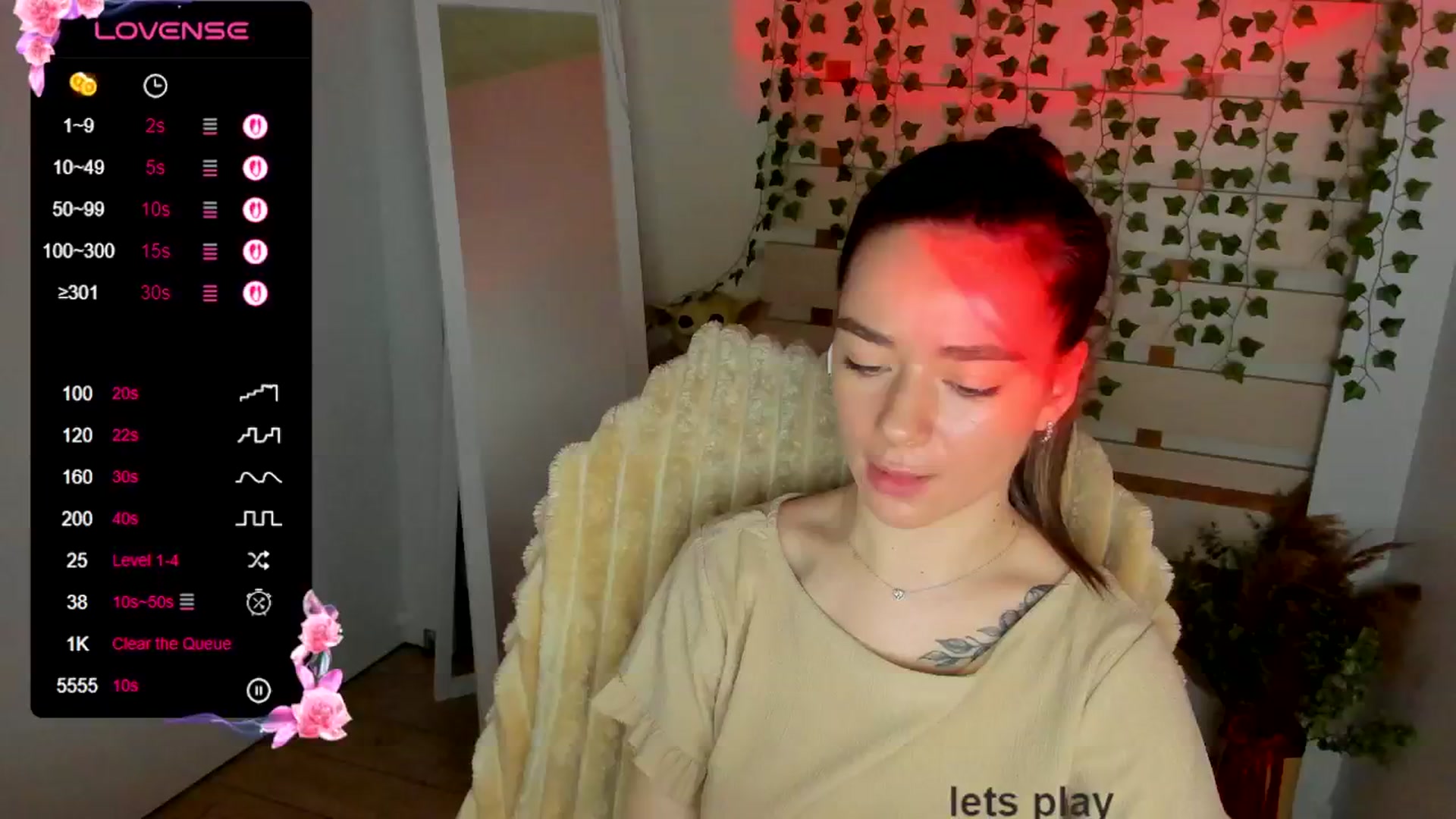 Gallery image thumbnail from KiraLove's myfreecams stream on, 05/27/2025, 09:41 image 7 of 20