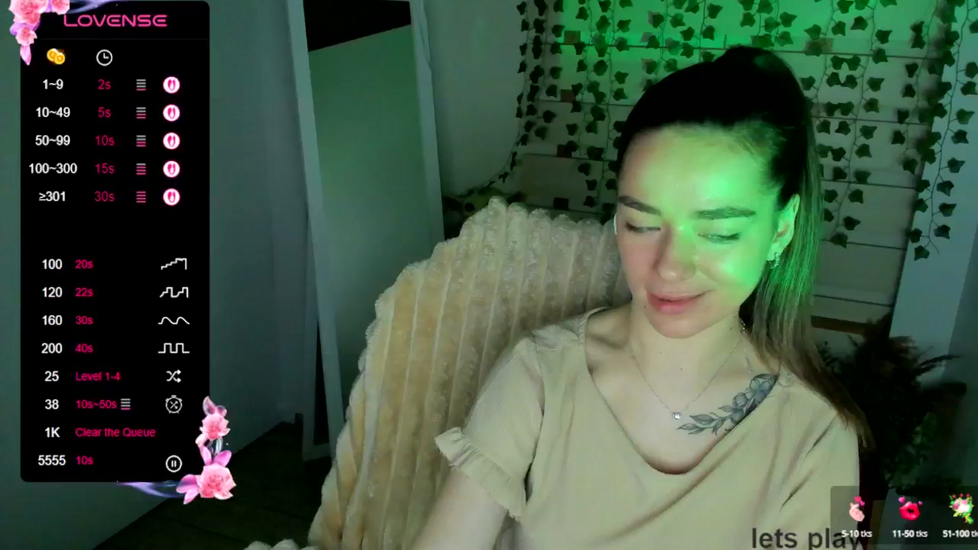 Gallery image thumbnail from KiraLove's myfreecams stream on, 05/27/2025, 11:32 image 1 of 20