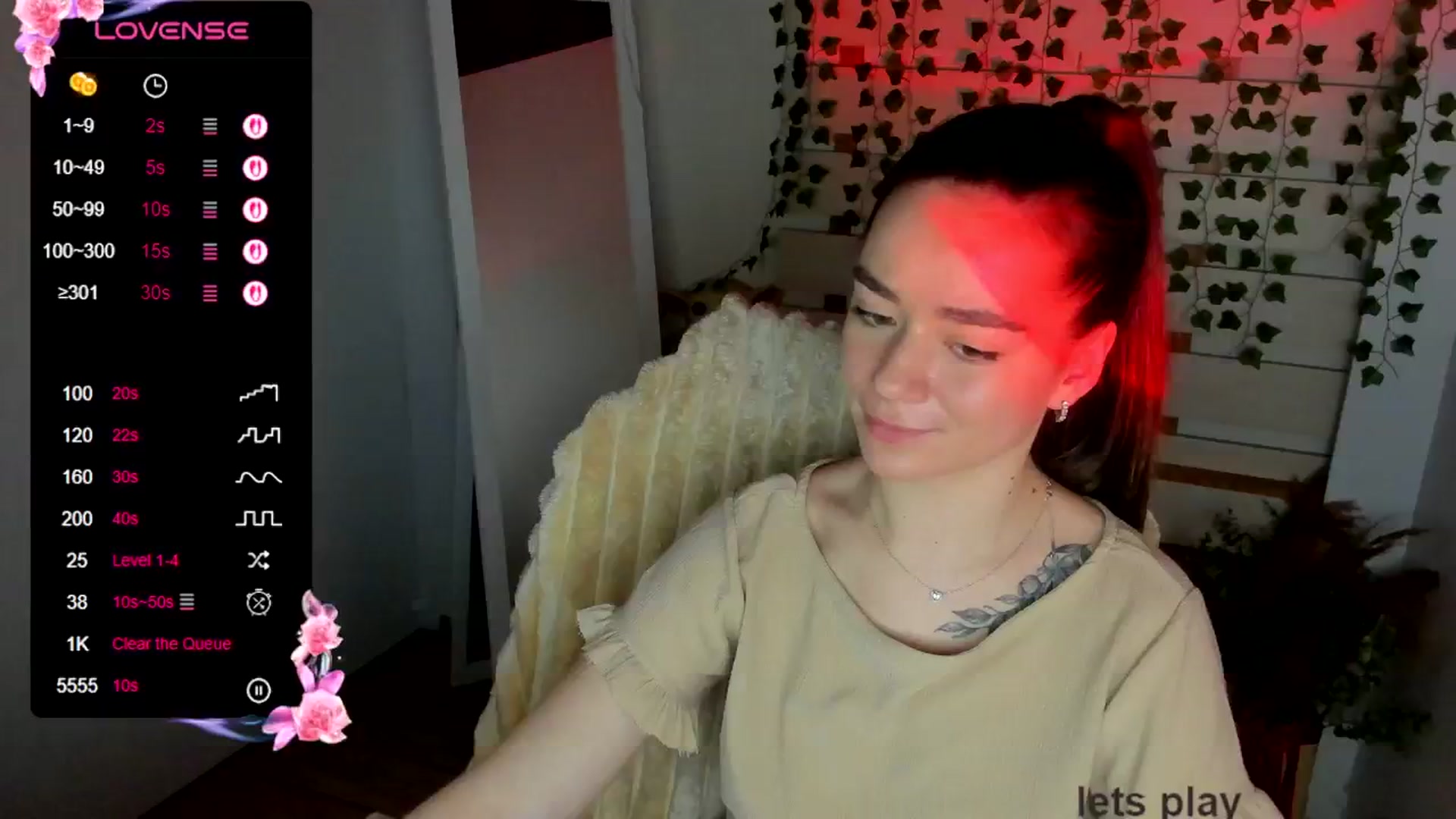Gallery image thumbnail from KiraLove's myfreecams stream on, 05/27/2025, 11:32 image 9 of 20