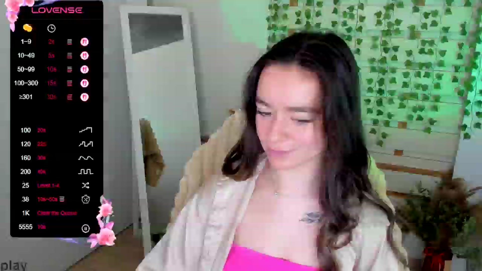 Gallery image thumbnail from KiraLove's myfreecams stream on, 06/08/2025, 10:19 image 3 of 20