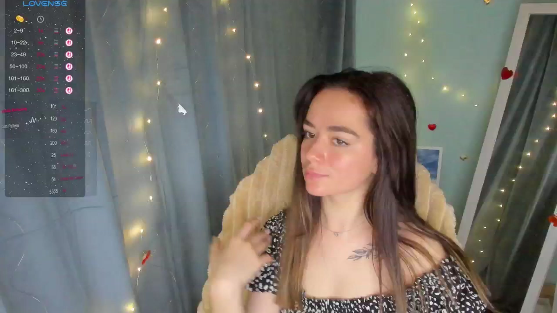 Gallery image thumbnail from KiraLove's myfreecams stream on, 06/11/2025, 11:31 image 11 of 20