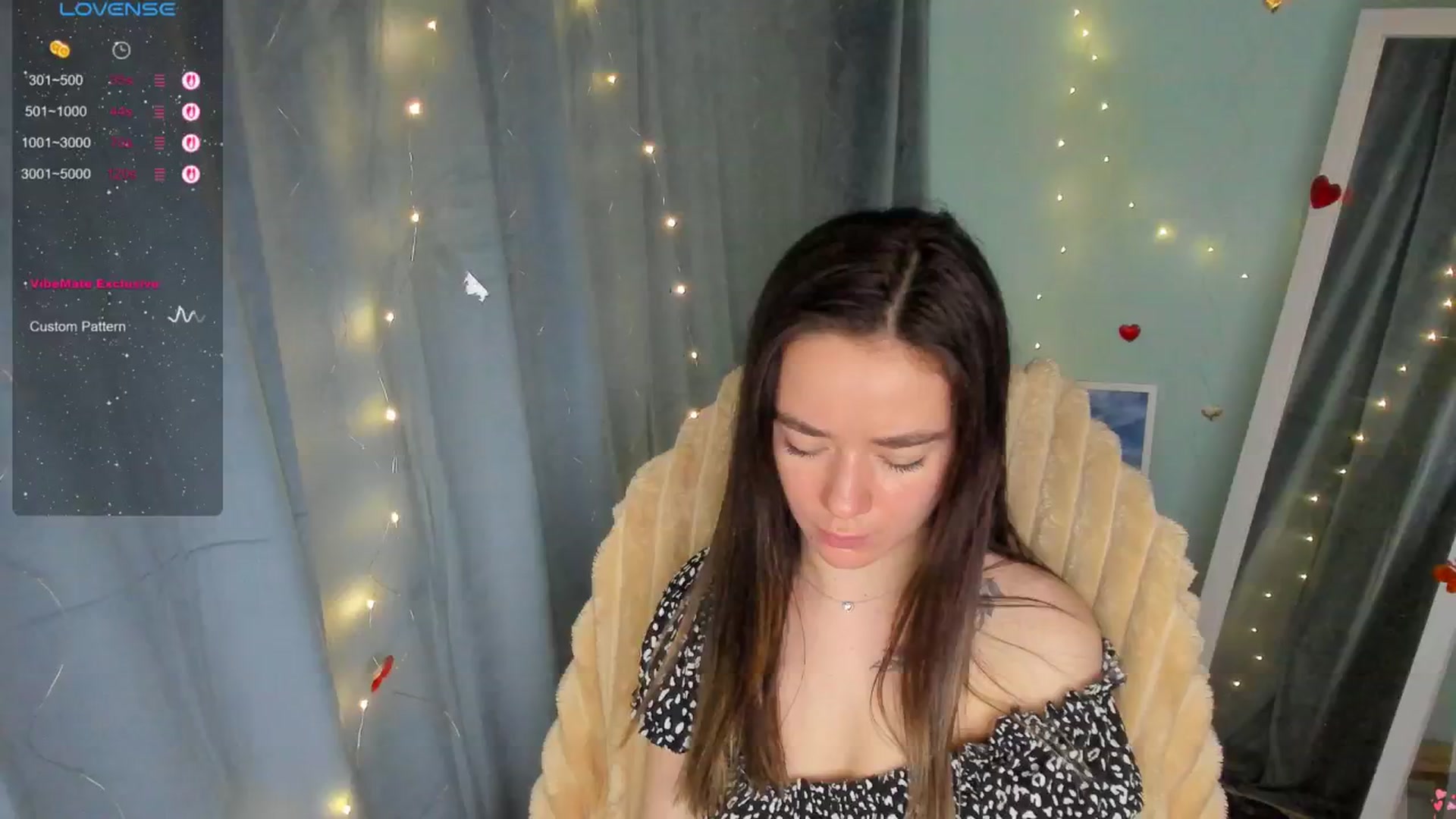 Gallery image thumbnail from KiraLove's myfreecams stream on, 06/11/2025, 11:31 image 13 of 20