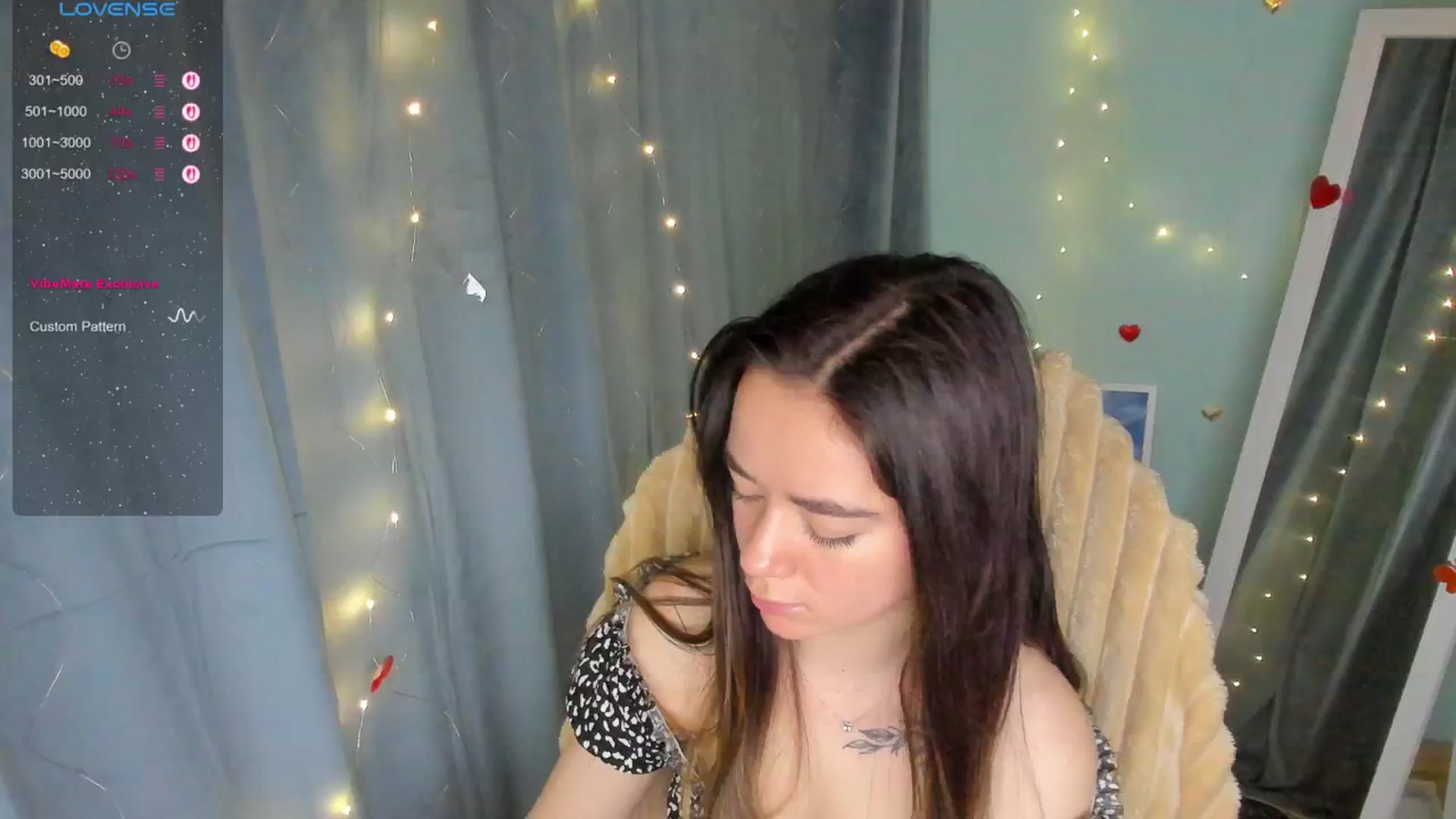 Gallery image thumbnail from KiraLove's myfreecams stream on, 06/11/2025, 11:31 image 17 of 20