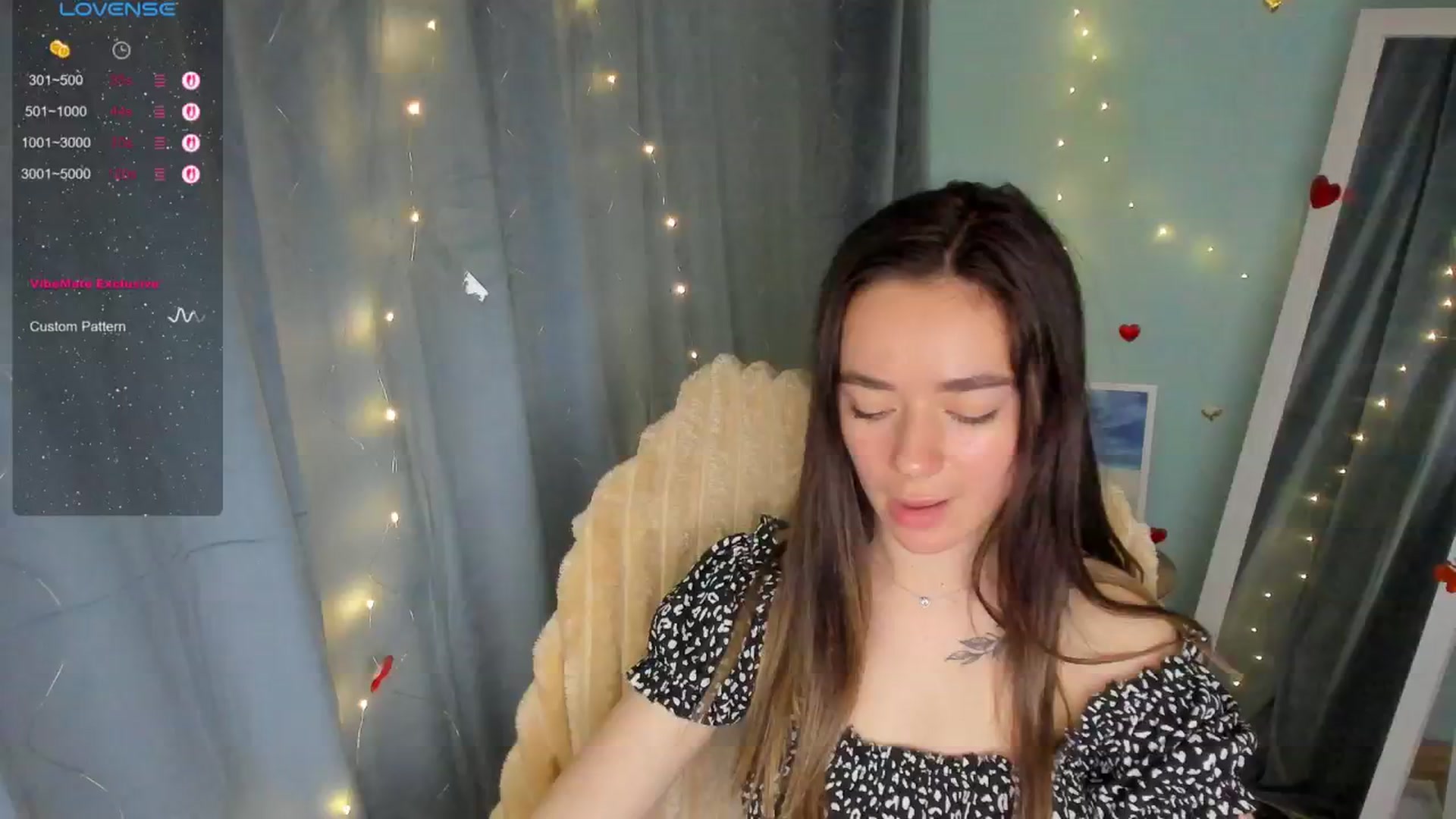 Gallery image thumbnail from KiraLove's myfreecams stream on, 06/11/2025, 11:31 image 8 of 20