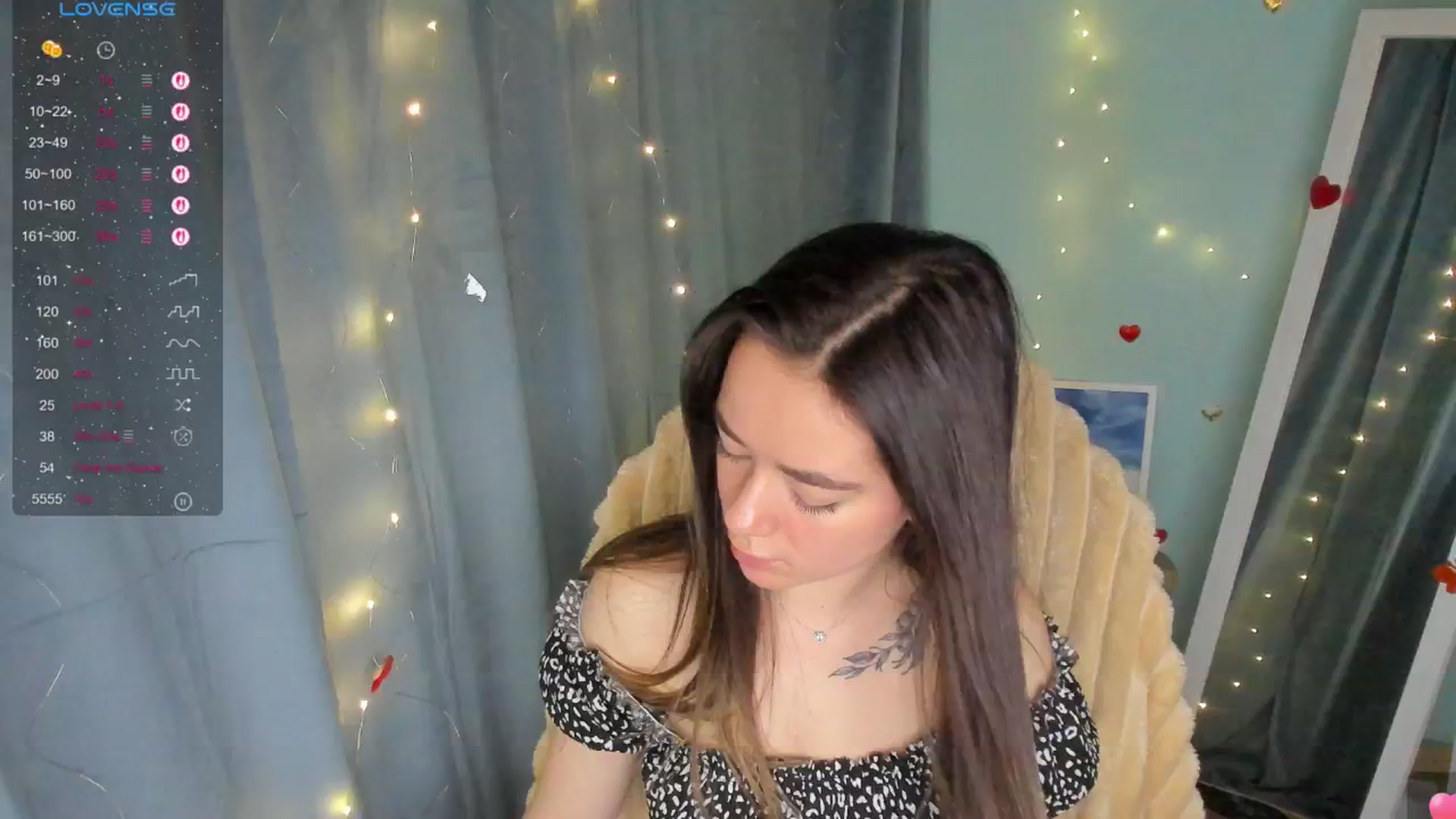 Gallery image thumbnail from KiraLove's myfreecams stream on, 06/11/2025, 11:31 image 20 of 20