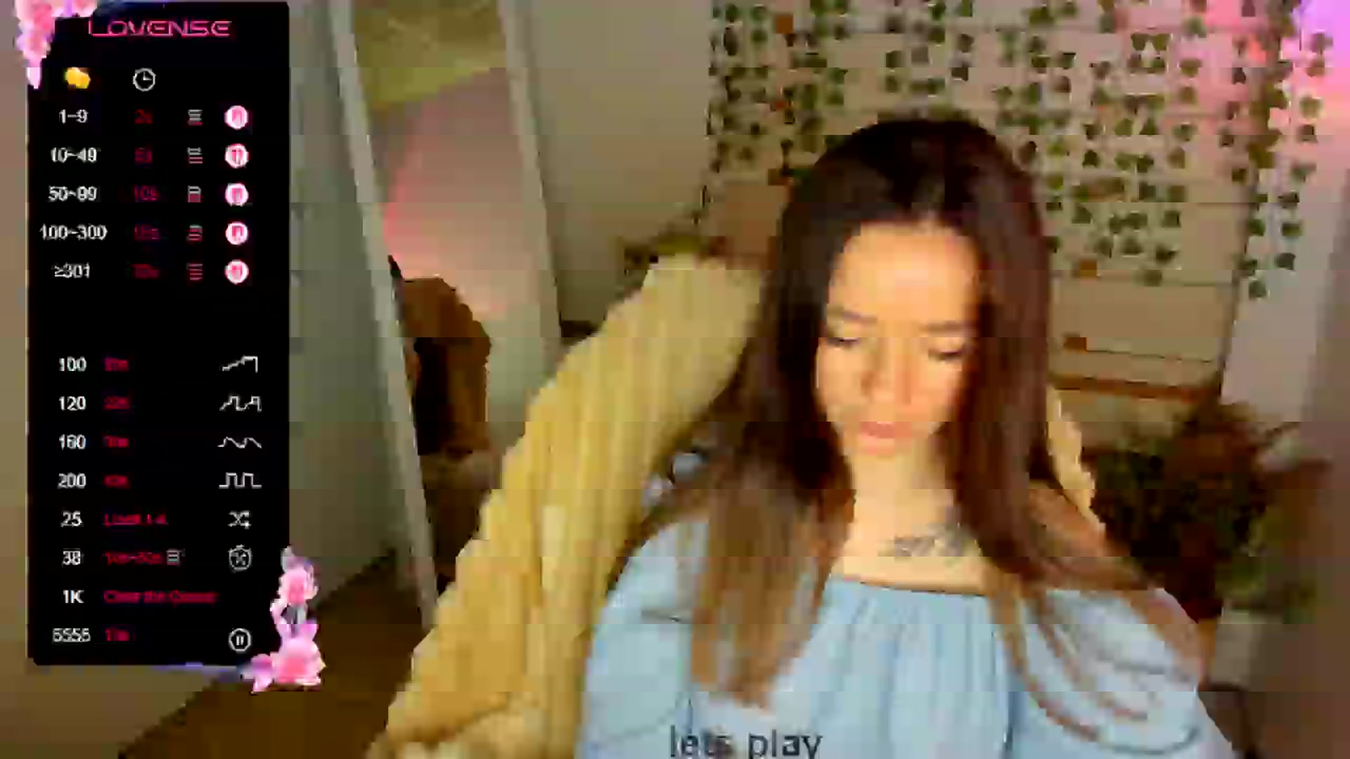 Gallery image thumbnail from KiraLove's myfreecams stream on, 06/15/2025, 11:40 image 16 of 20