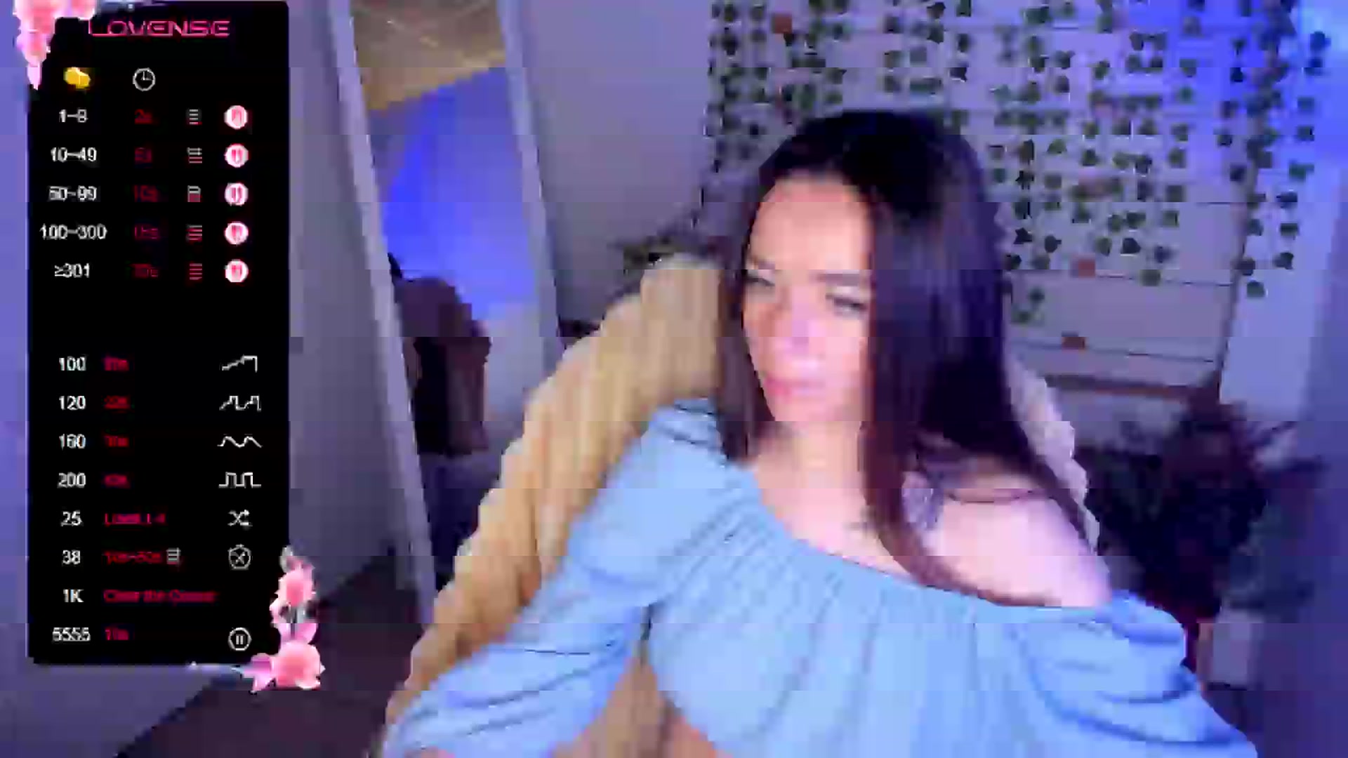 Gallery image thumbnail from KiraLove's myfreecams stream on, 06/15/2025, 11:40 image 9 of 20