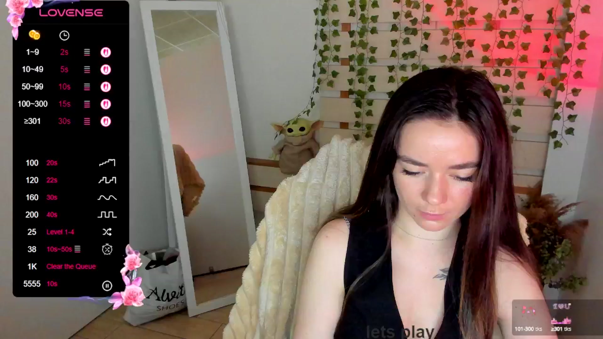 Gallery image thumbnail from KiraLove's myfreecams stream on, 06/17/2025, 11:09 image 10 of 20