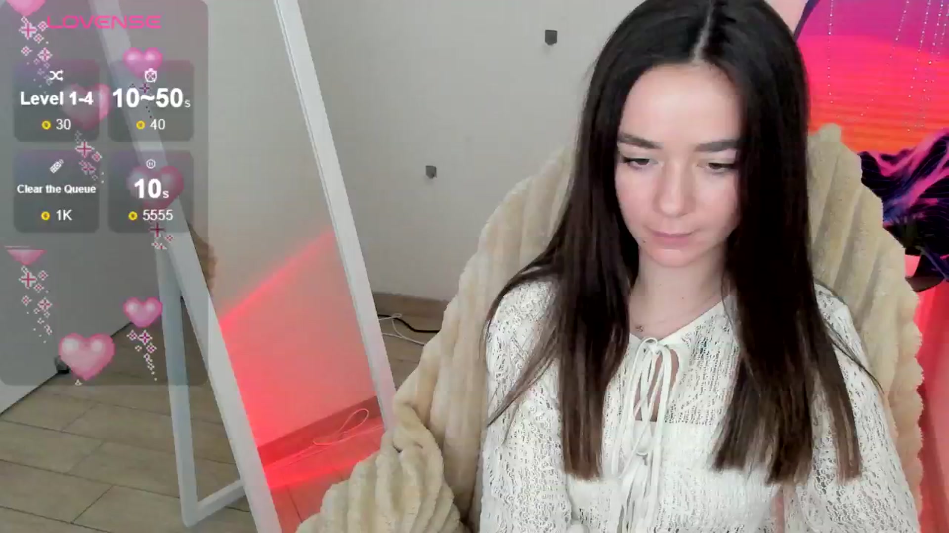 Gallery image thumbnail from KiraLove's myfreecams stream on, 07/04/2025, 12:00 image 8 of 20