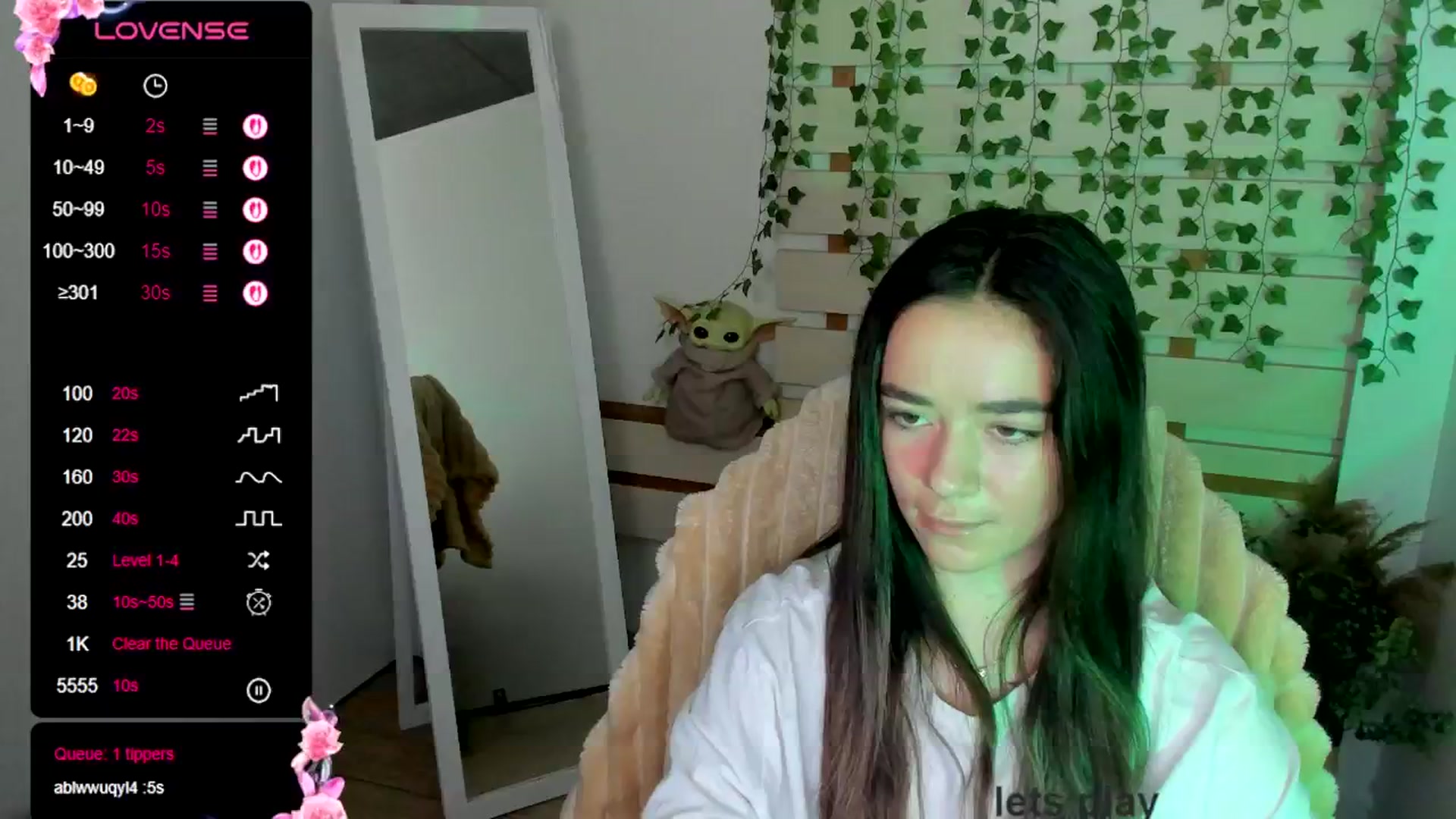 Gallery image thumbnail from KiraLove's myfreecams stream on, 07/06/2025, 09:15 image 7 of 20