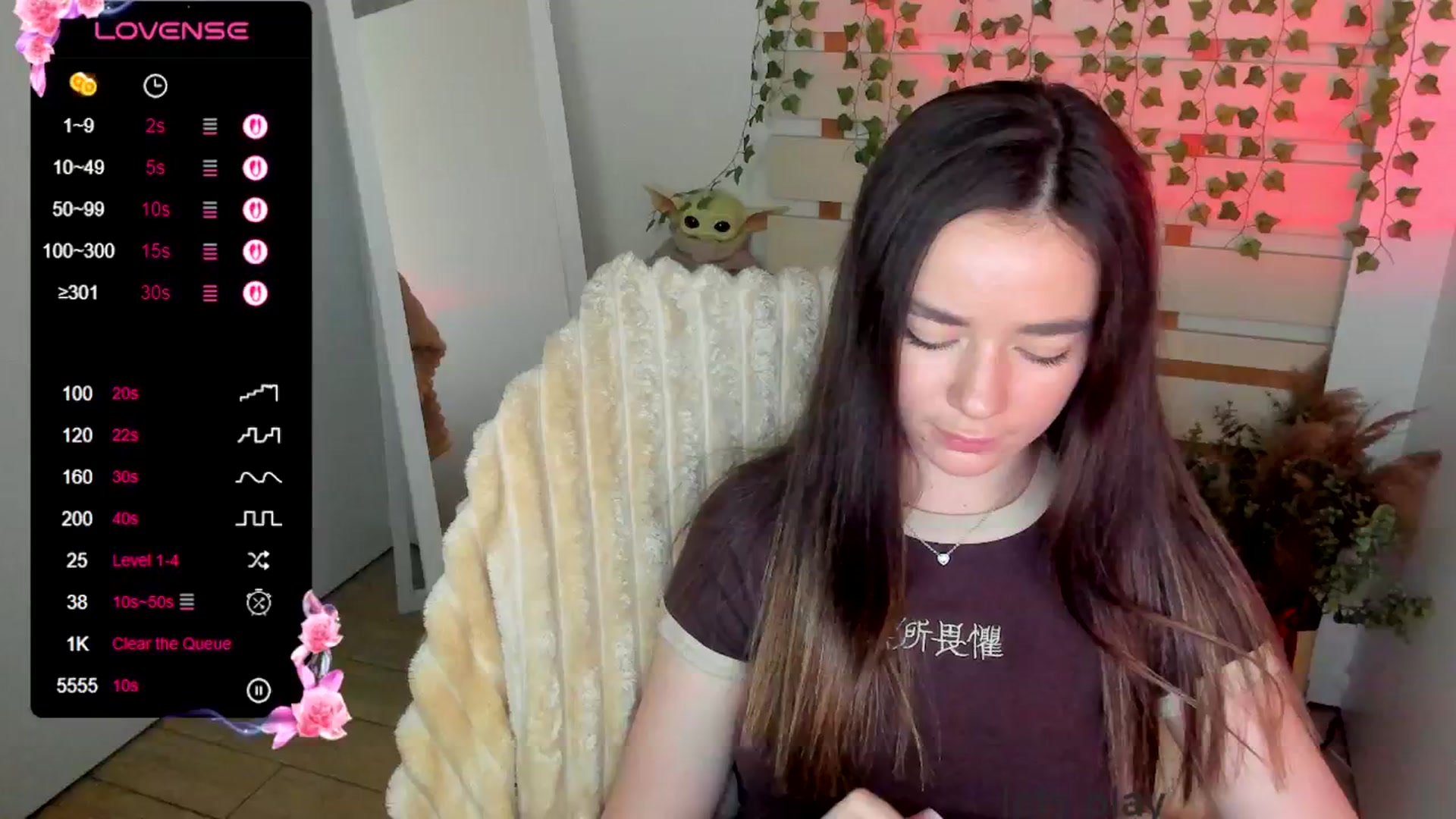 Gallery image thumbnail from KiraLove's myfreecams stream on, 07/07/2025, 11:12 image 5 of 20