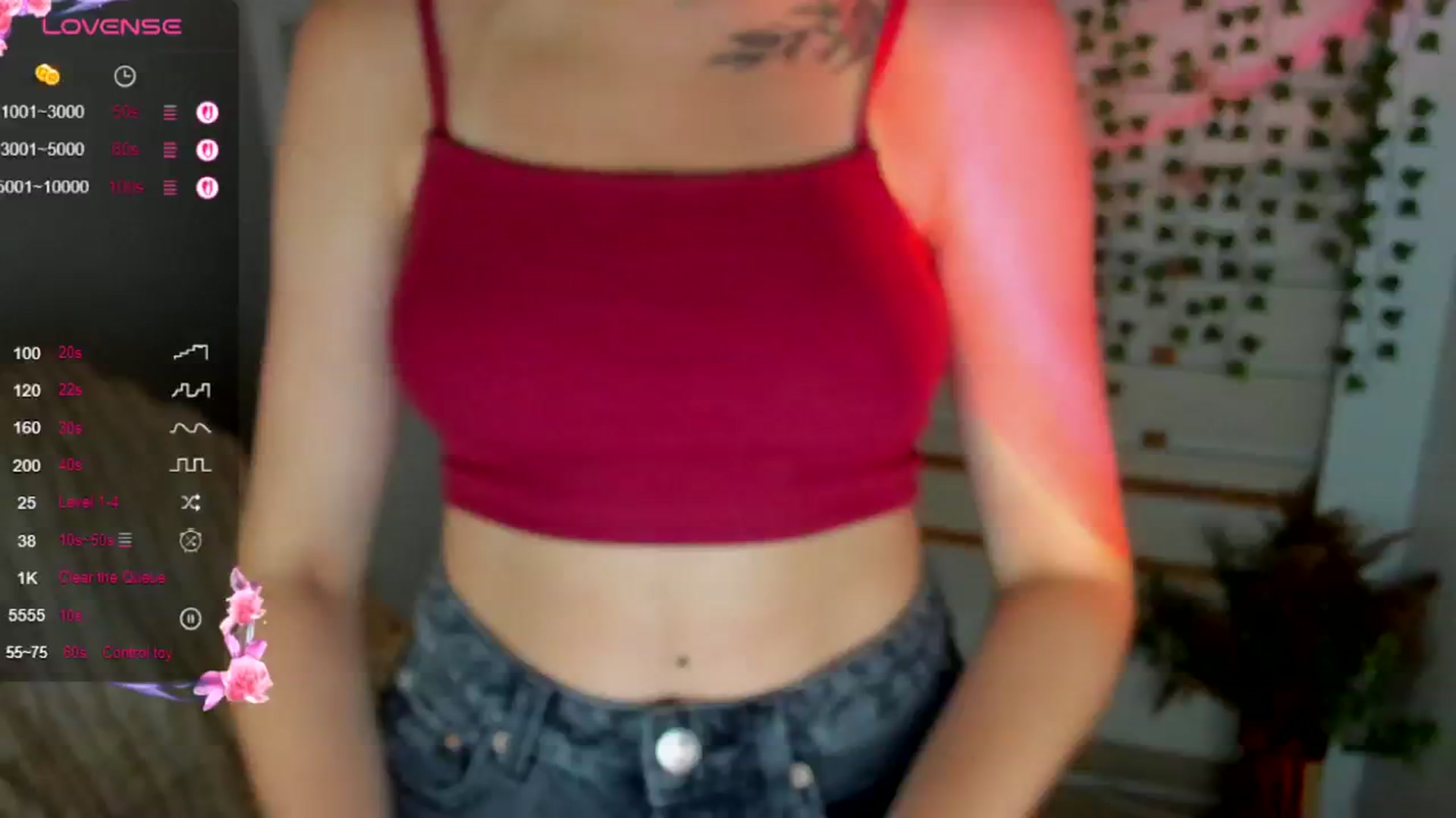 Gallery image thumbnail from KiraLove's myfreecams stream on, 08/04/2025, 11:07 image 13 of 20