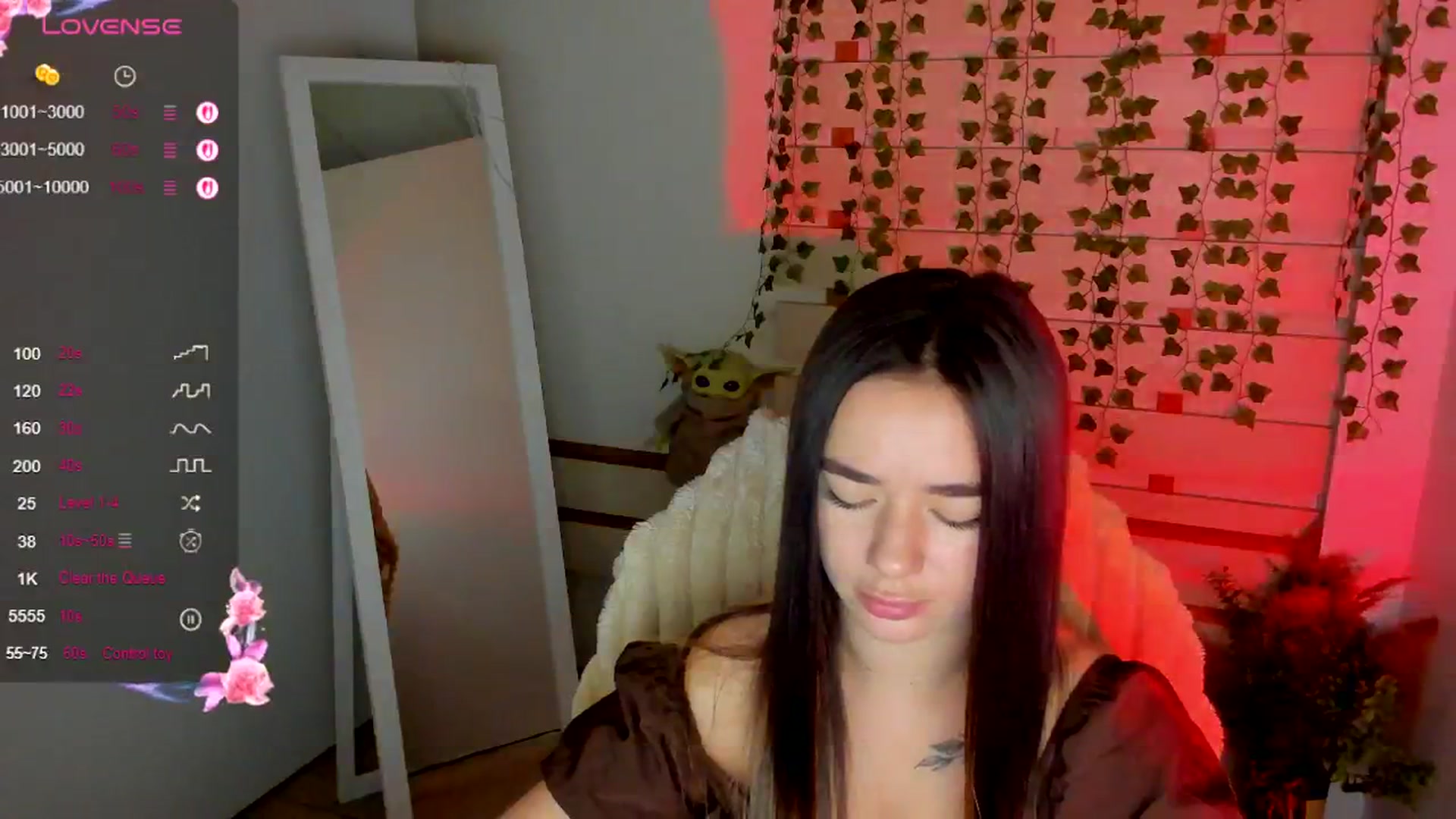 Gallery image thumbnail from KiraLove's myfreecams stream on, 08/17/2025, 10:19 image 5 of 20