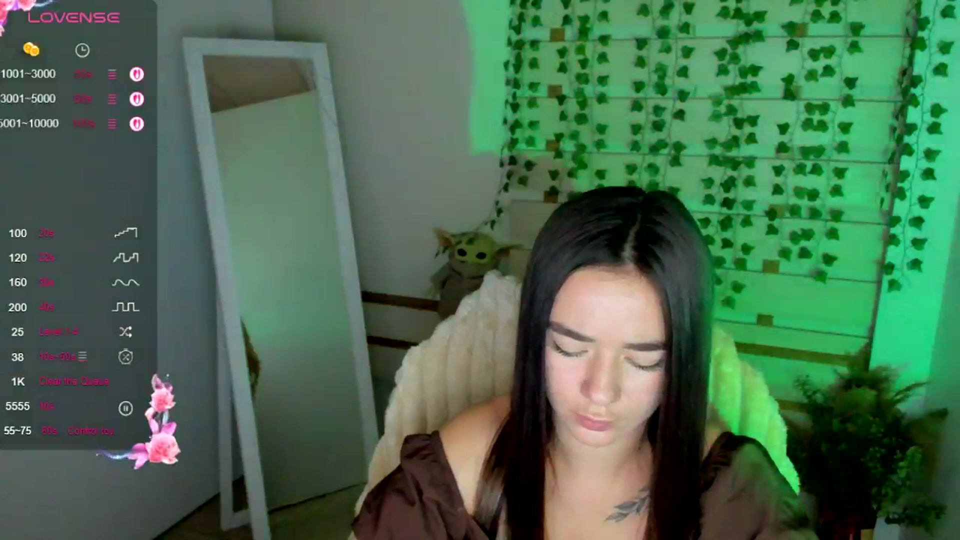 Gallery image thumbnail from KiraLove's myfreecams stream on, 08/17/2025, 10:19 image 4 of 20