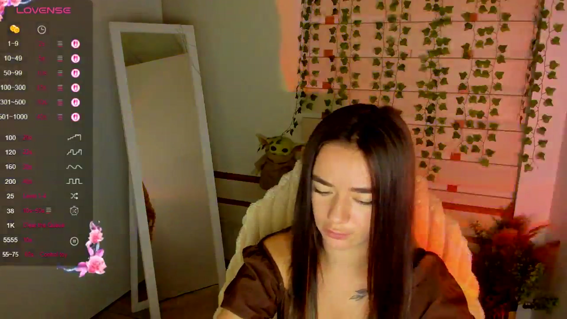 Gallery image thumbnail from KiraLove's myfreecams stream on, 08/17/2025, 10:19 image 6 of 20