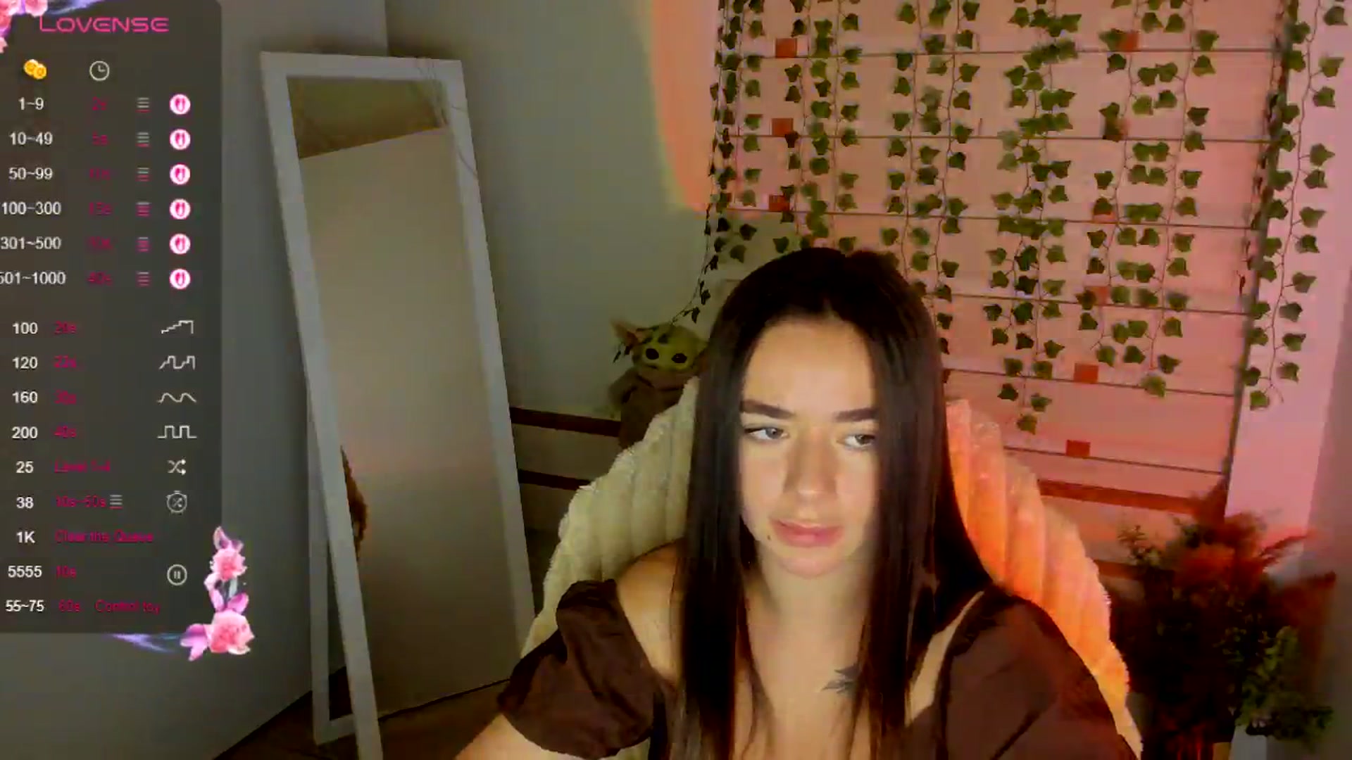 Gallery image thumbnail from KiraLove's myfreecams stream on, 08/17/2025, 10:19 image 13 of 20