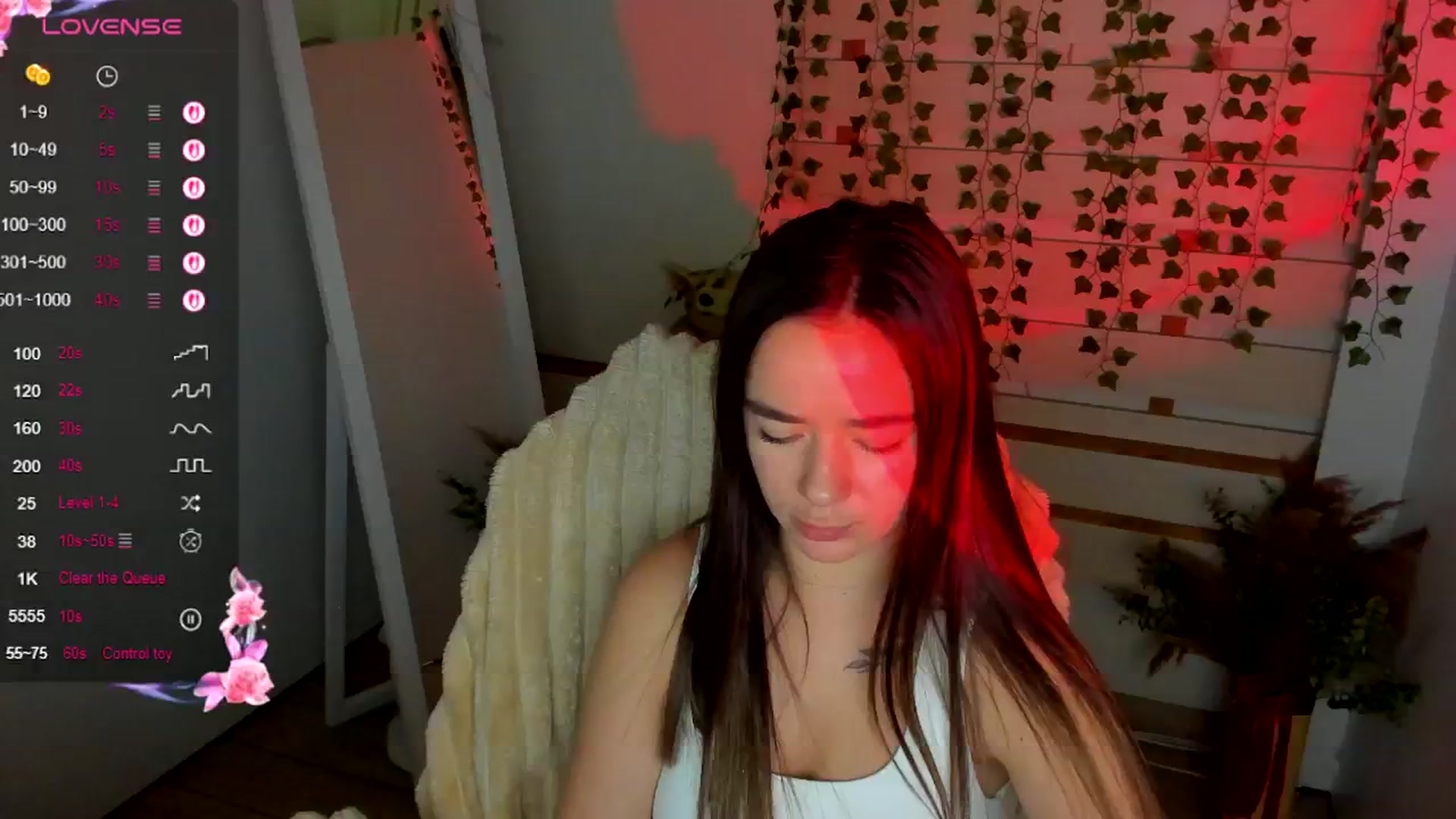 Gallery image thumbnail from KiraLove's myfreecams stream on, 08/18/2025, 11:29 image 11 of 20