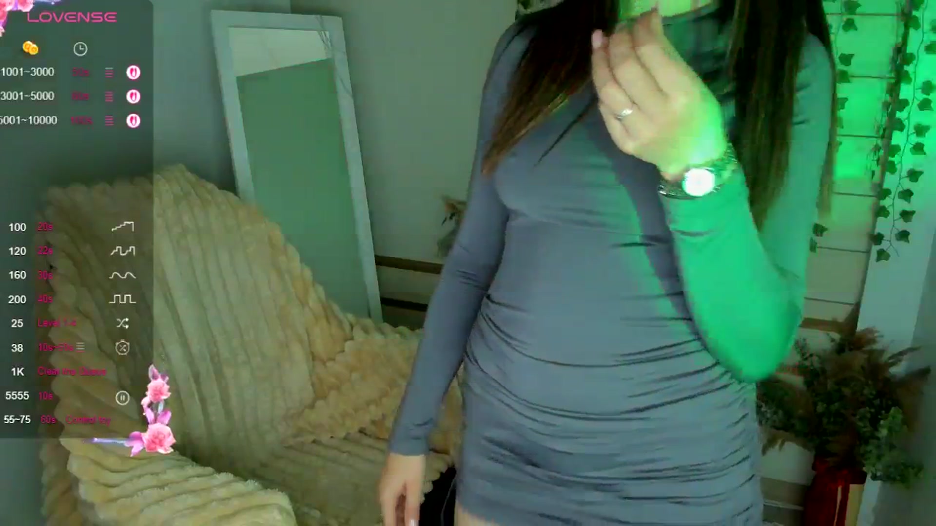 Gallery image thumbnail from KiraLove's myfreecams stream on, 09/07/2025, 11:23 image 17 of 20