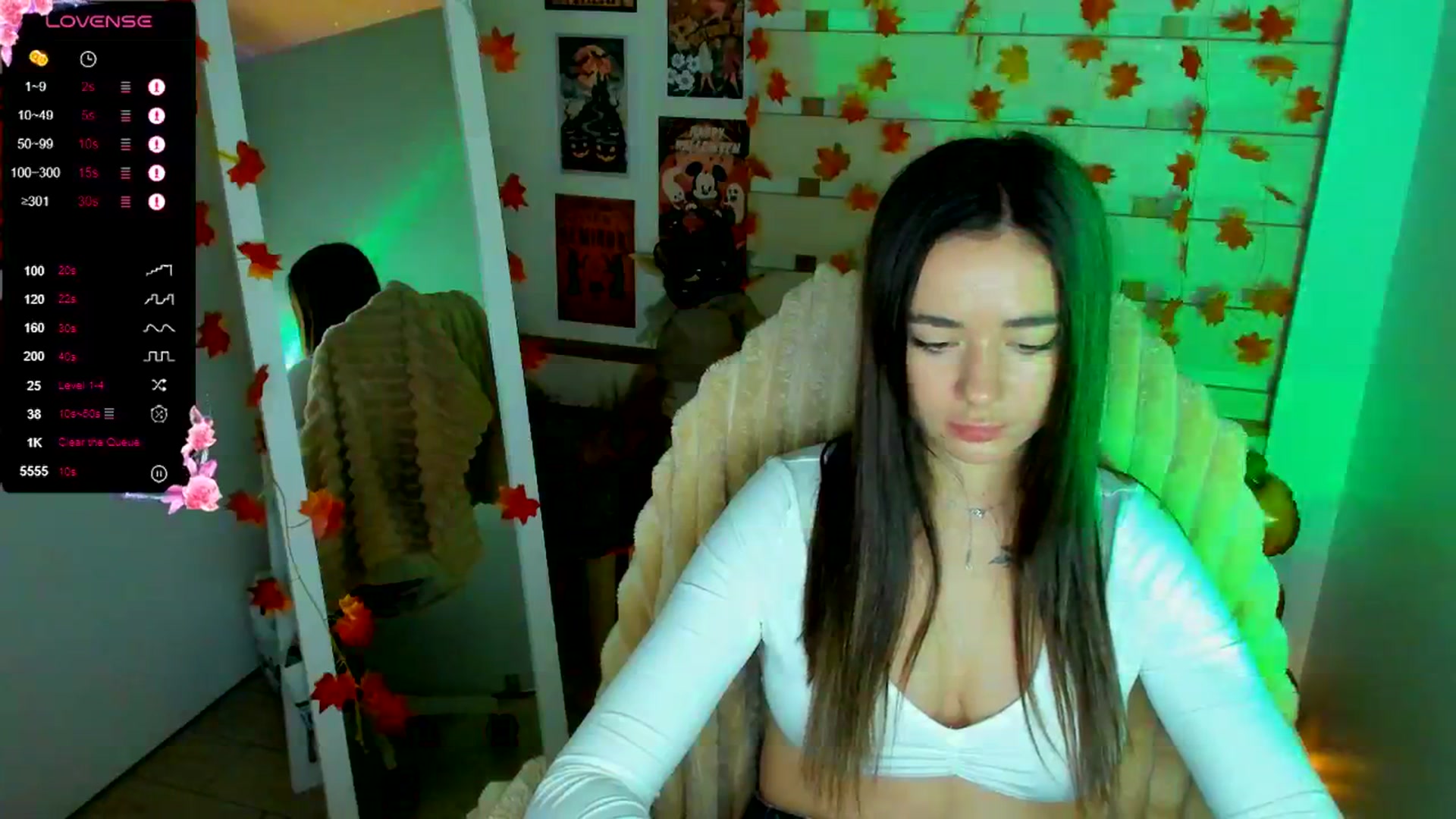 Gallery image thumbnail from KiraLove's myfreecams stream on, 10/19/2025, 11:21 image 16 of 20