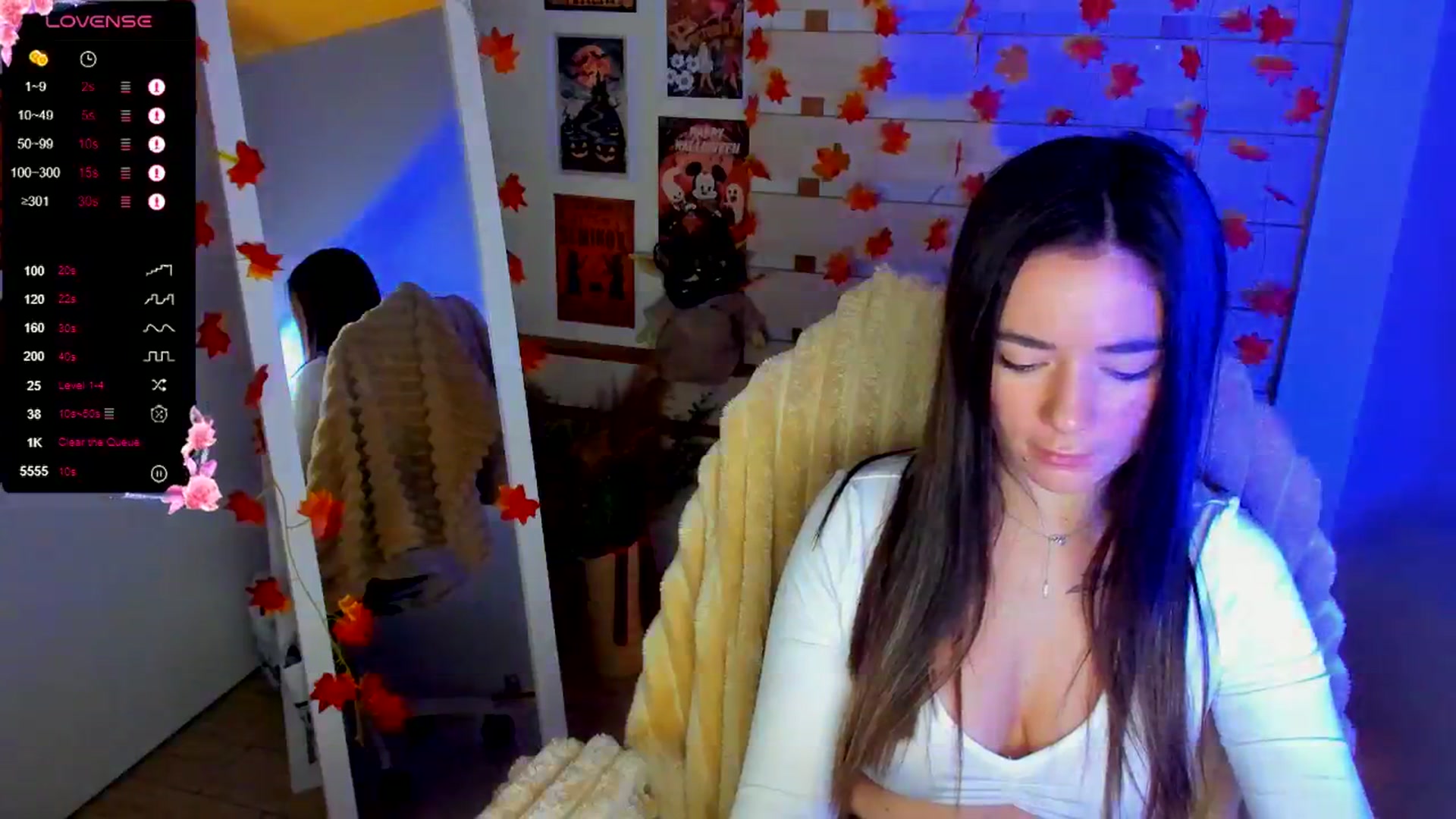 Gallery image thumbnail from KiraLove's myfreecams stream on, 10/19/2025, 11:21 image 6 of 20