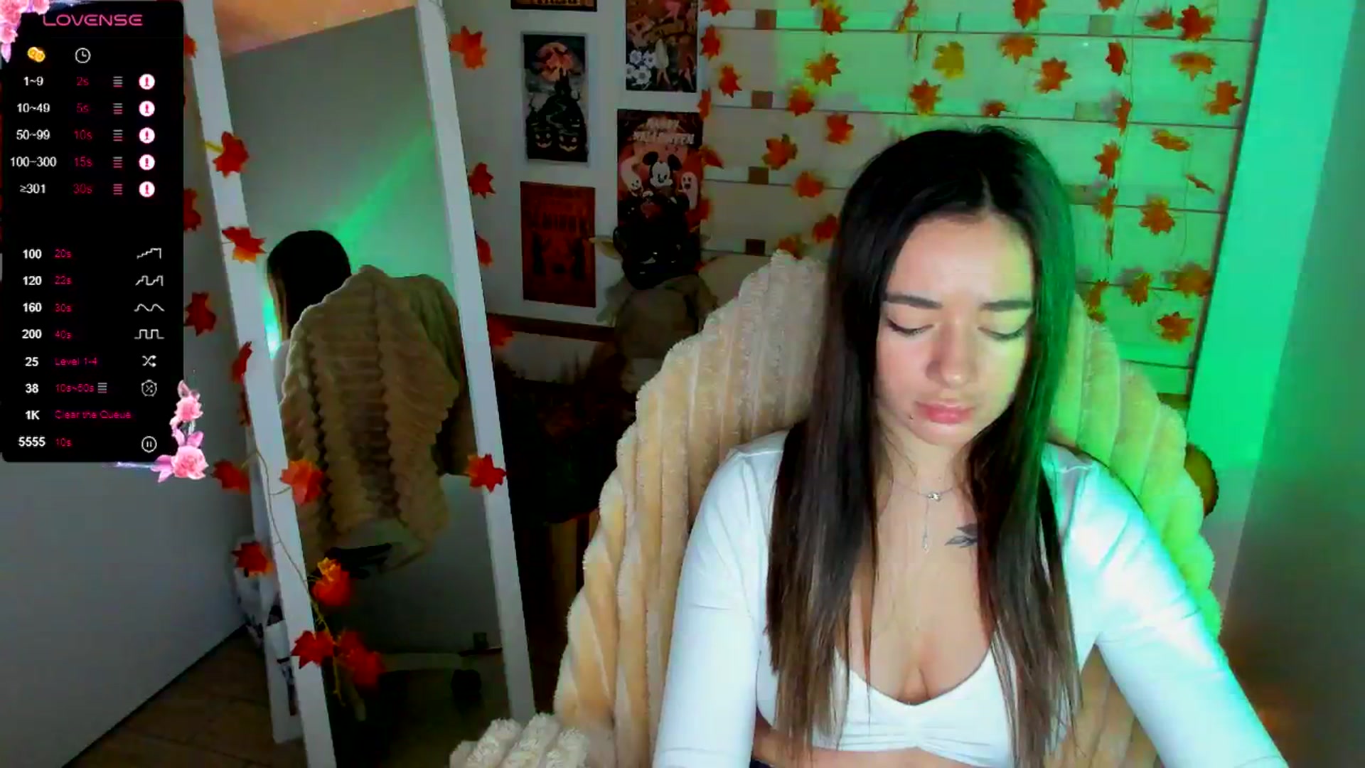 Gallery image thumbnail from KiraLove's myfreecams stream on, 10/19/2025, 11:21 image 12 of 20