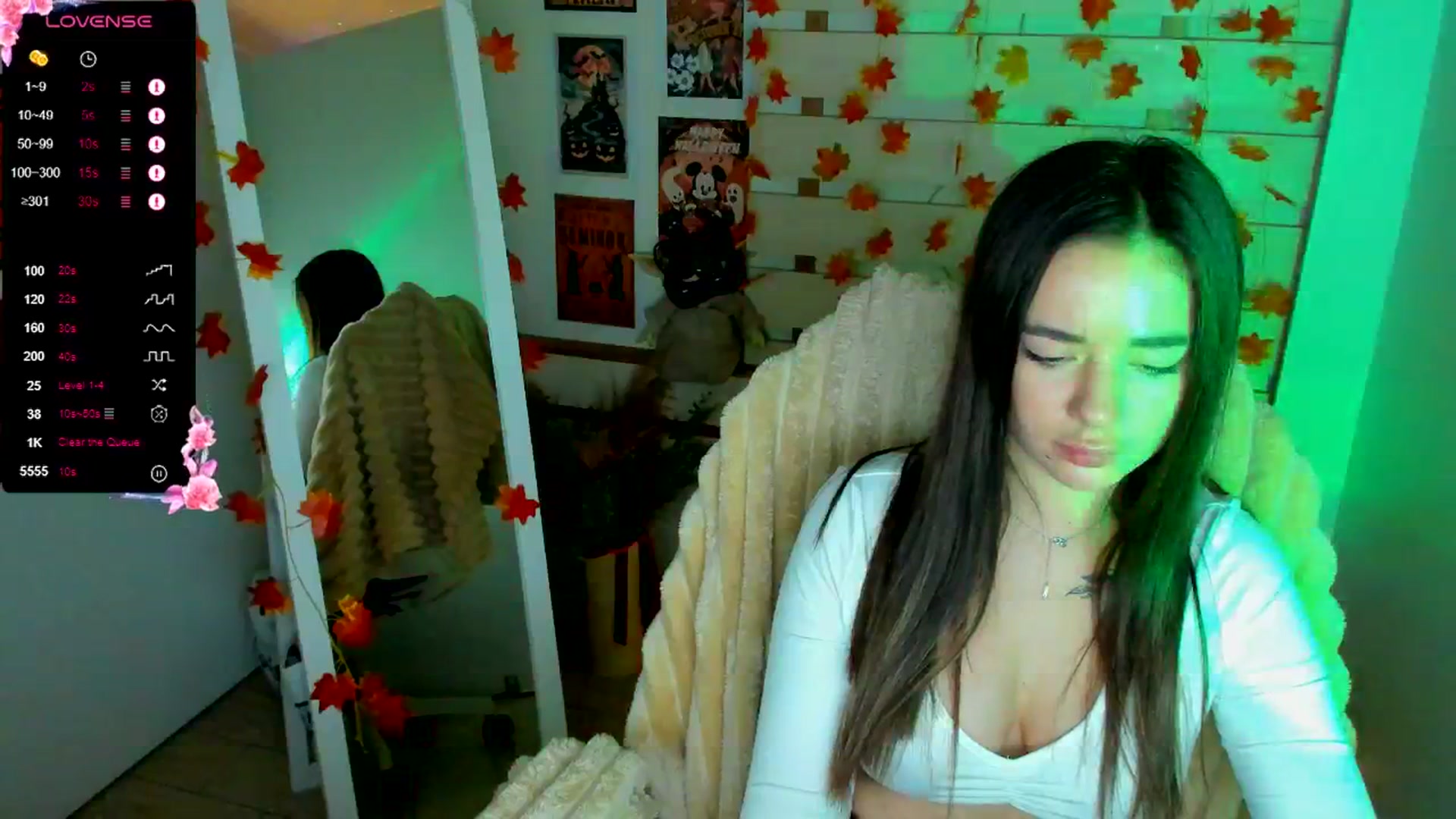 Gallery image thumbnail from KiraLove's myfreecams stream on, 10/19/2025, 11:21 image 3 of 20