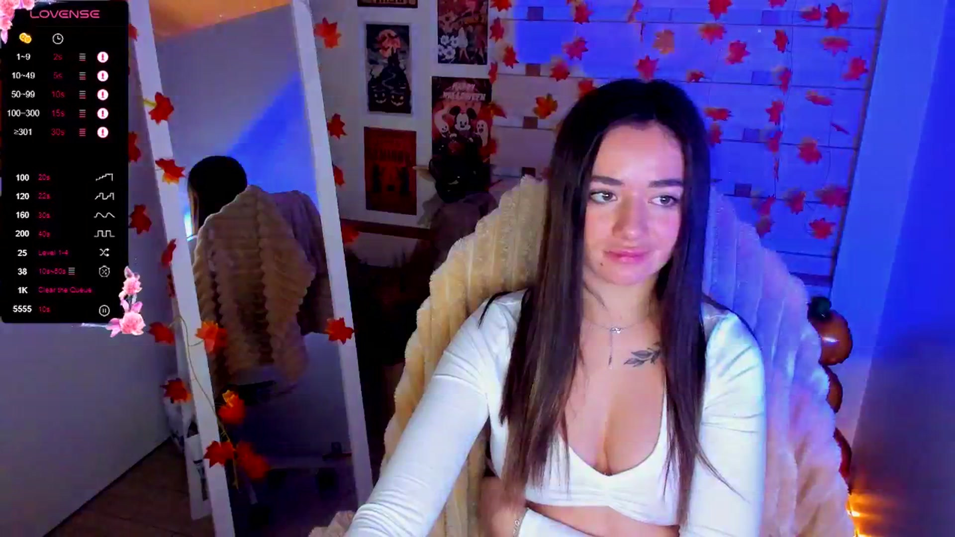 Gallery image thumbnail from KiraLove's myfreecams stream on, 10/19/2025, 11:21 image 8 of 20